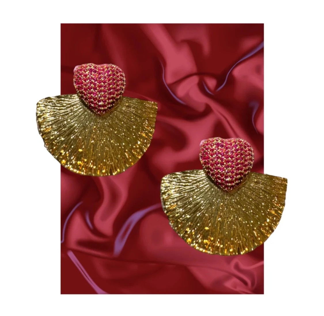 Noline Özel Tasarım Taşlı Küpe