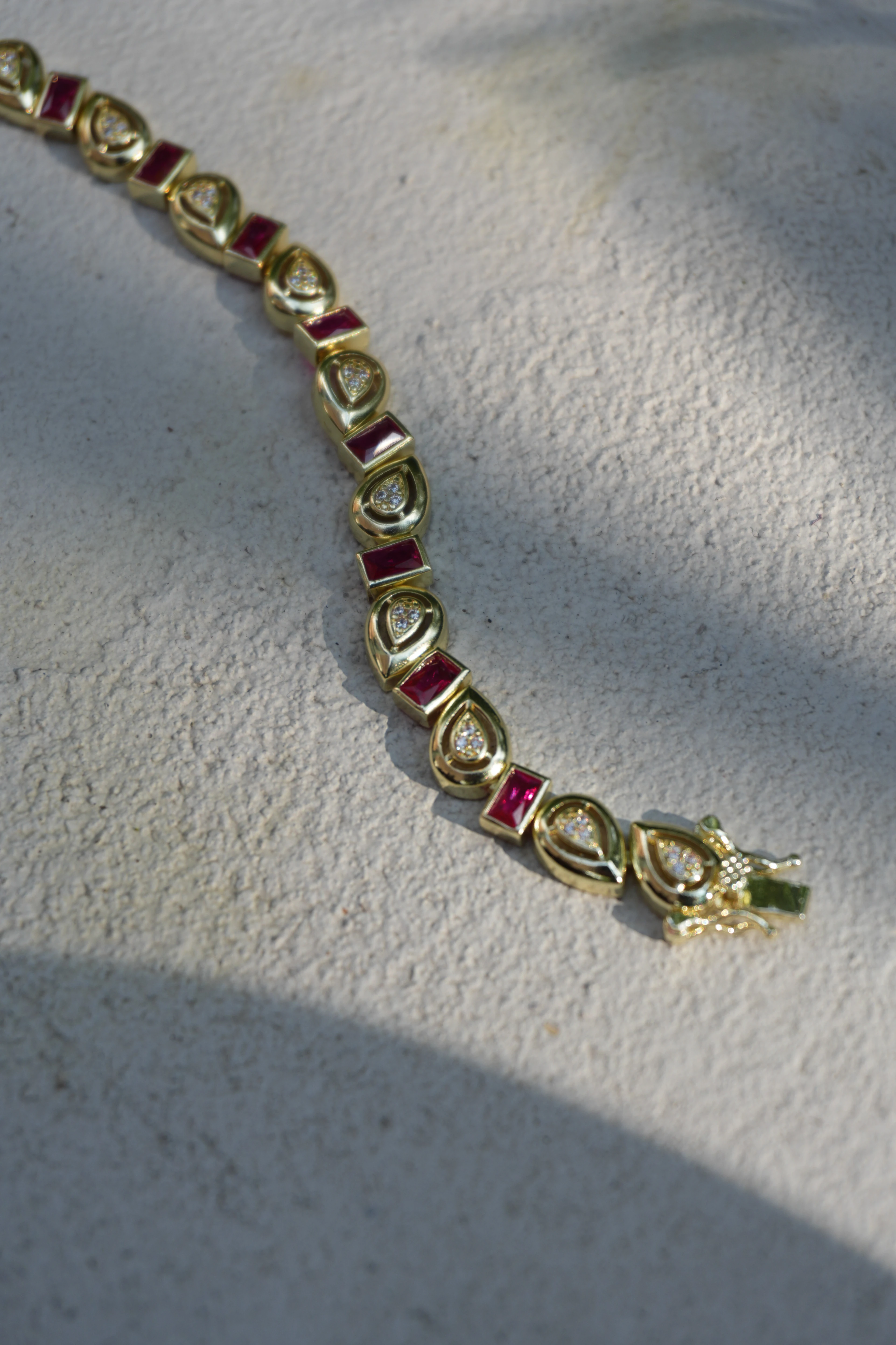 Damla Pembe Taşlı Baget Bileklik | VIP