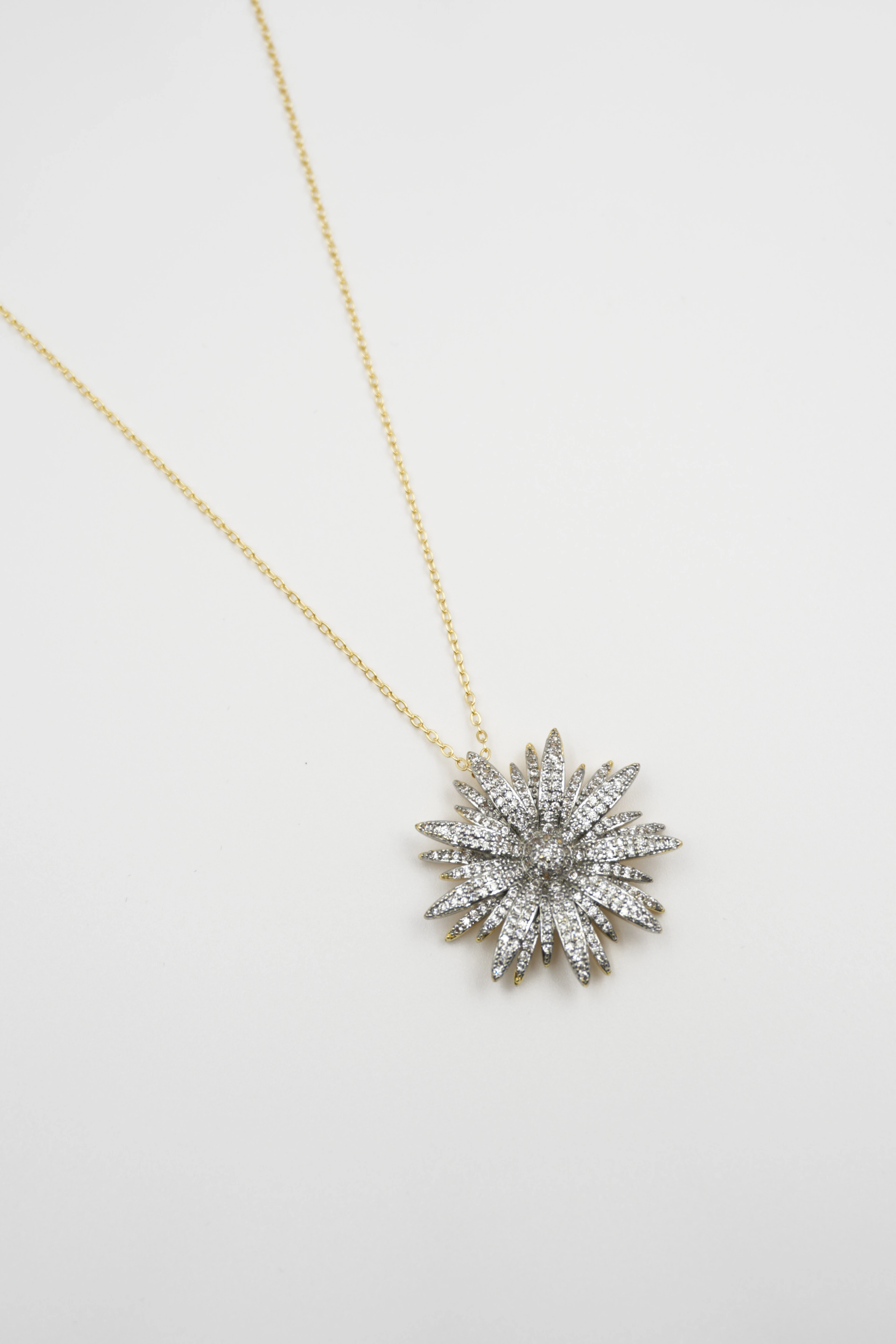 Lola Taşlı Kolye | VIP