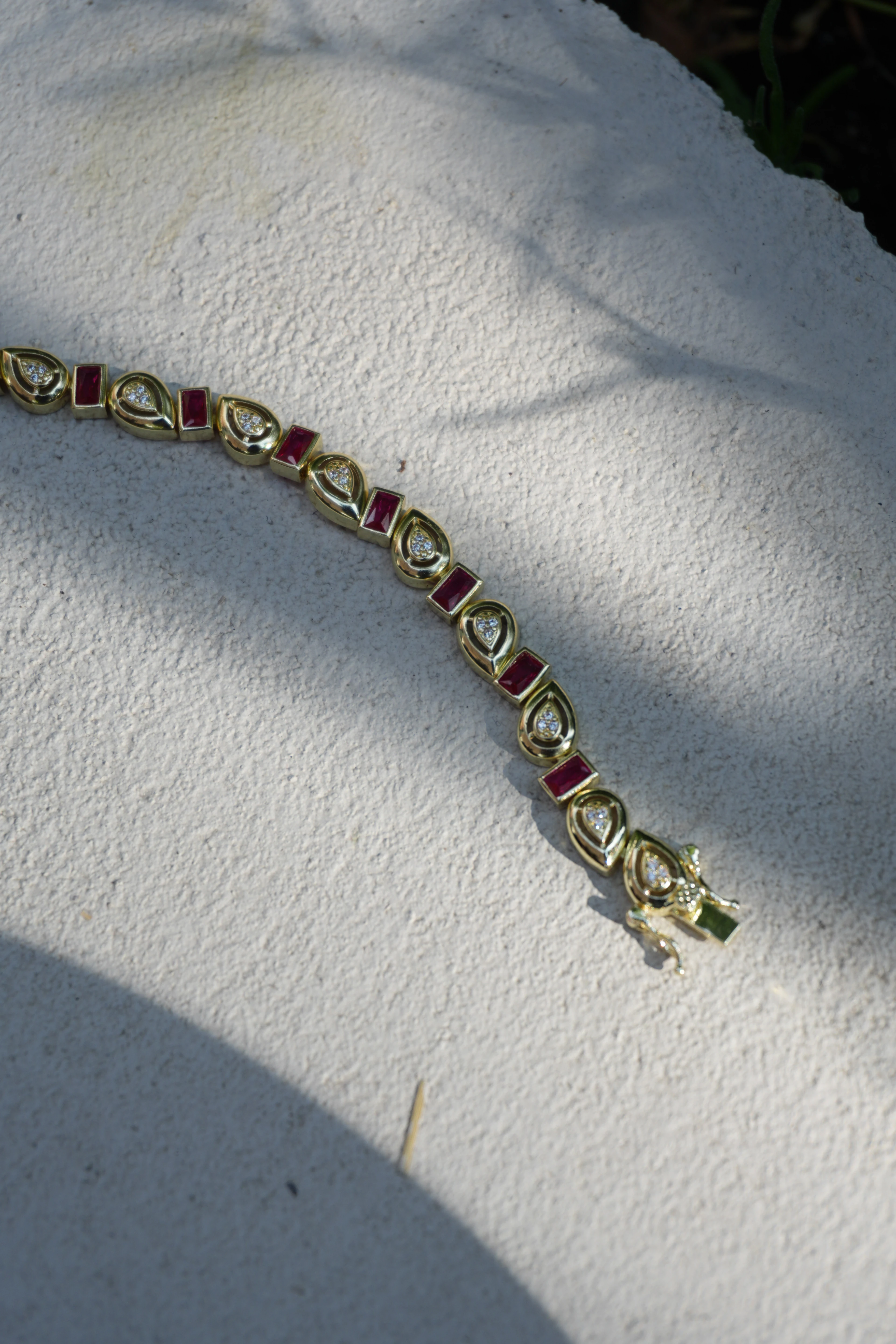 Damla Pembe Taşlı Baget Bileklik | VIP