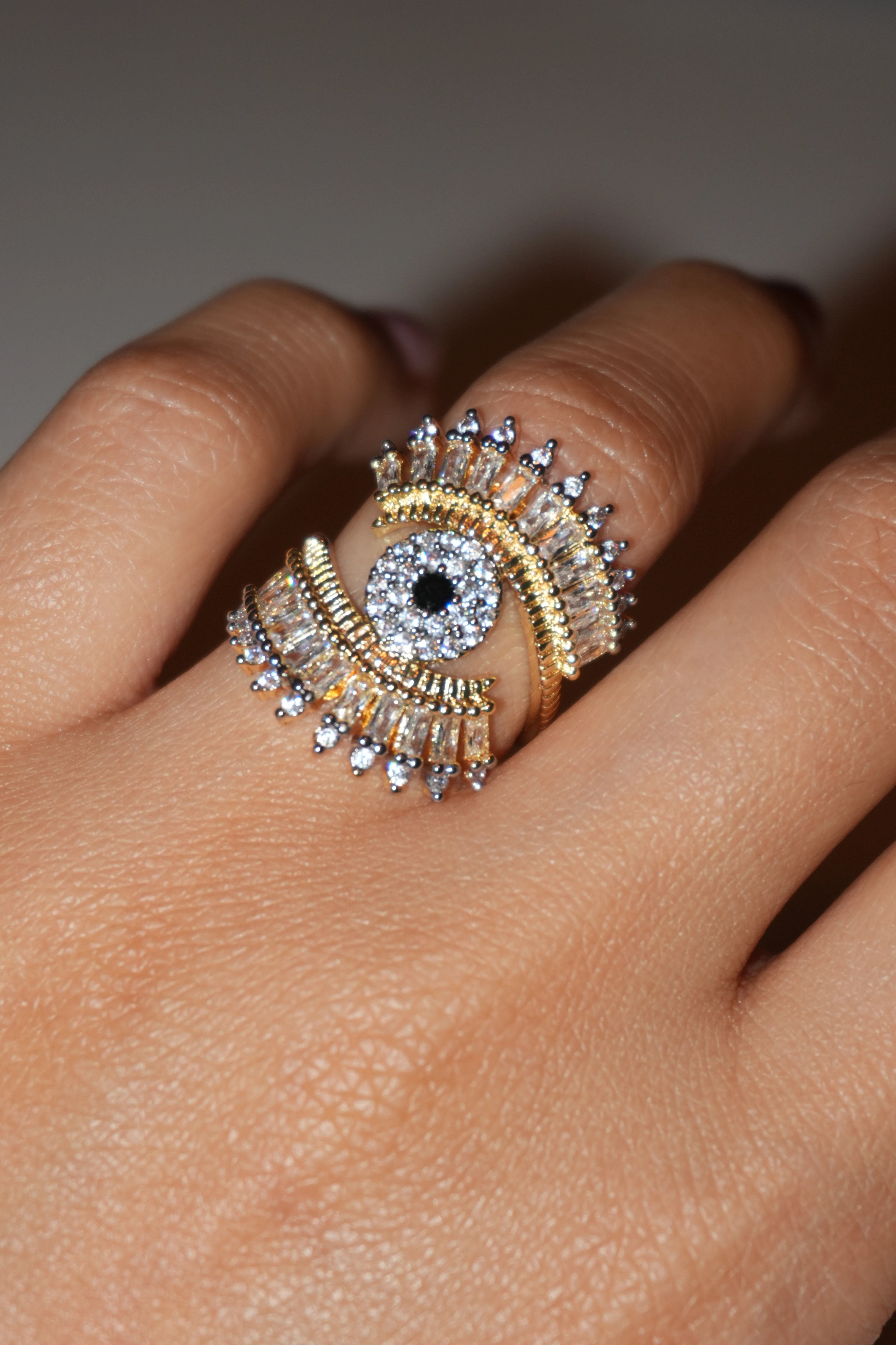 Vortex Göz Taşlı Yüzük