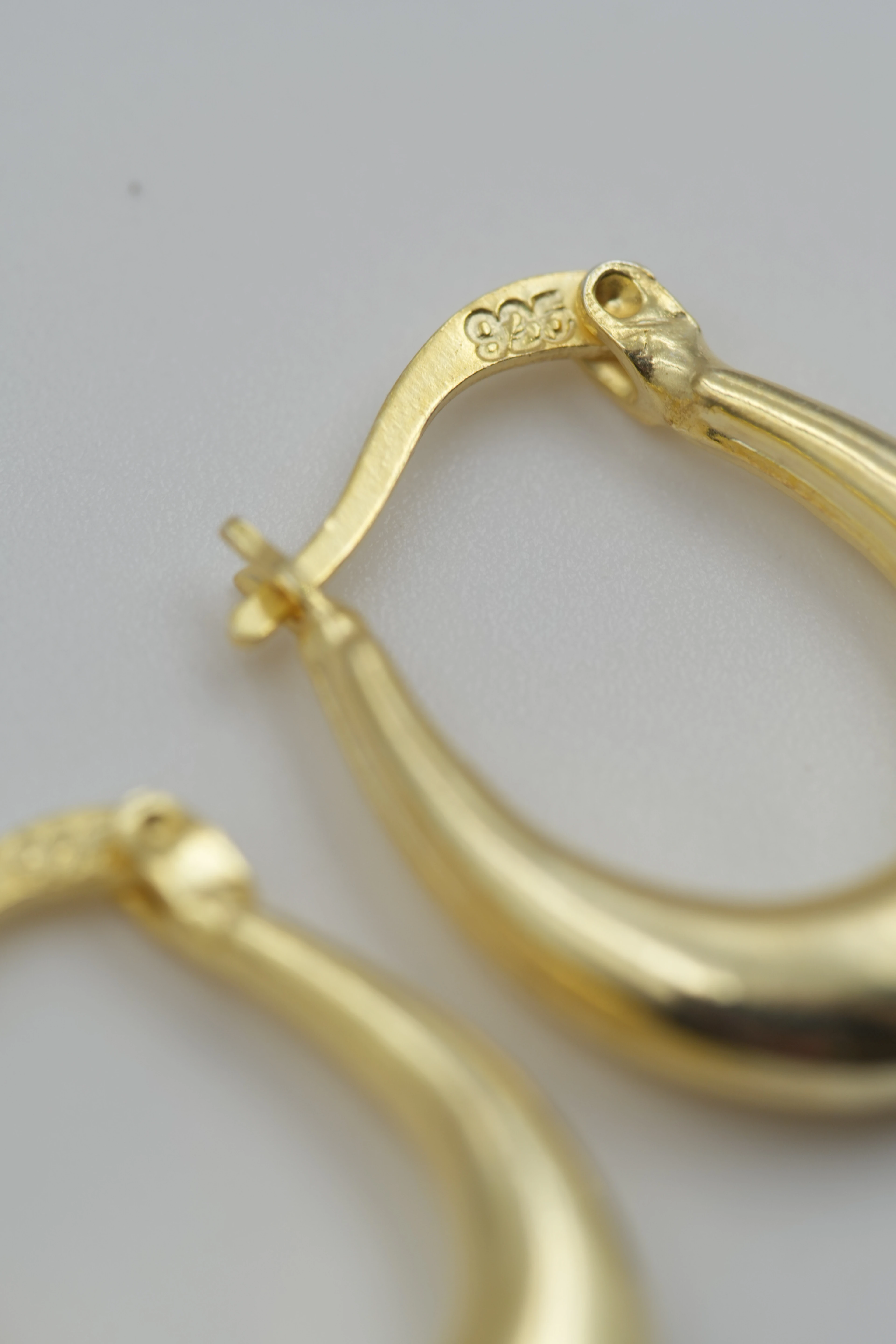 Vera Uzun Bombeli Küpe | 925 Ayar Gümüş