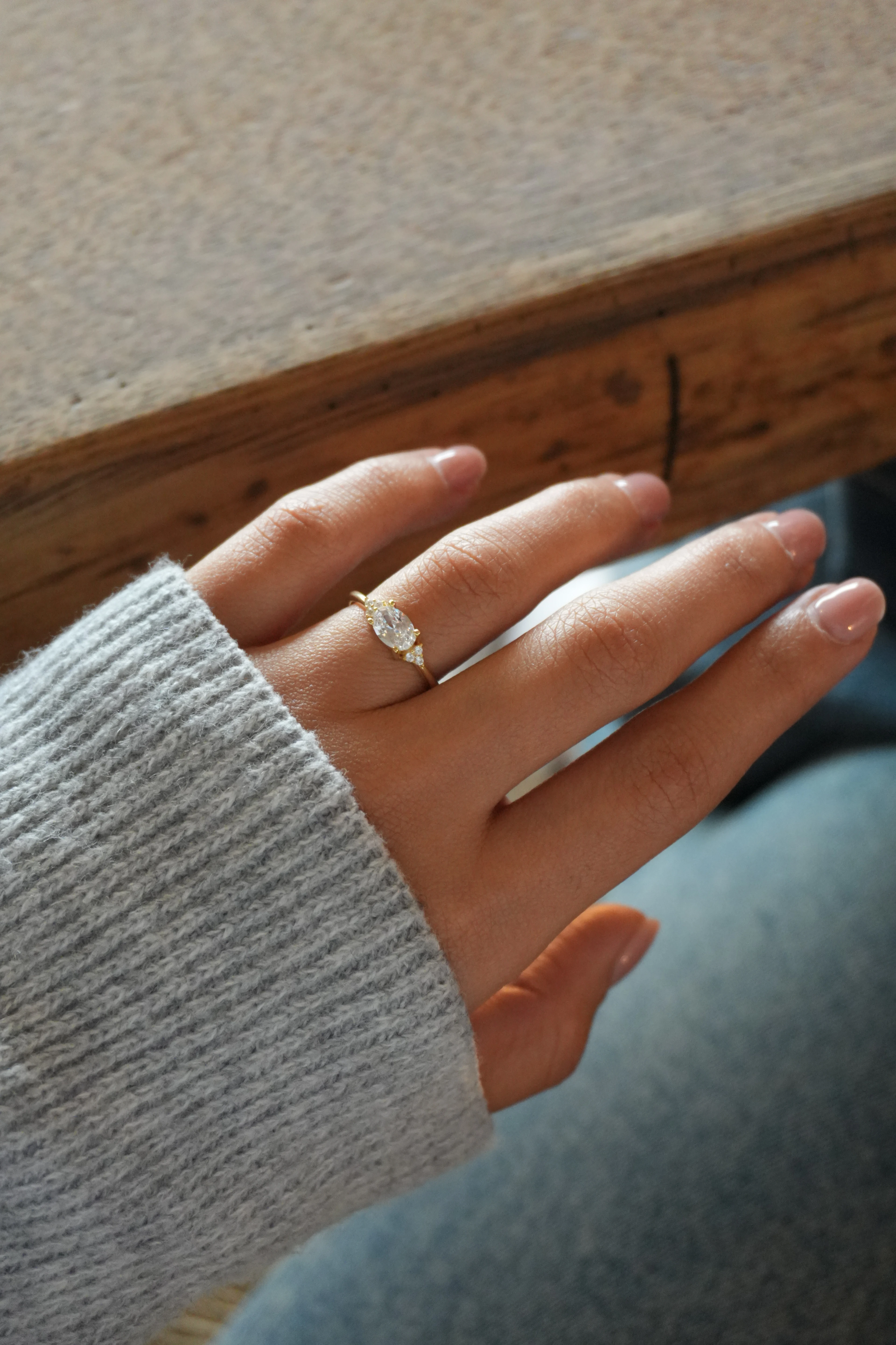 Helene Minik Taş Detaylı Tektaş Yüzük Ayarlanabilir | 925 Ayar Gümüş