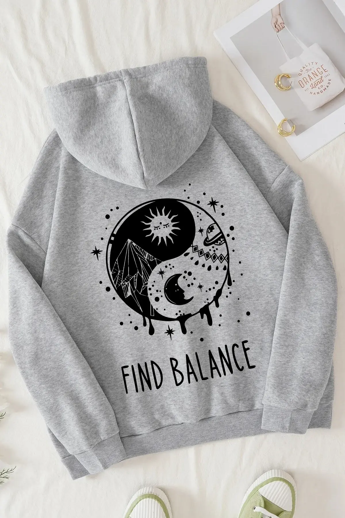 FIND BALANCE SWEAT