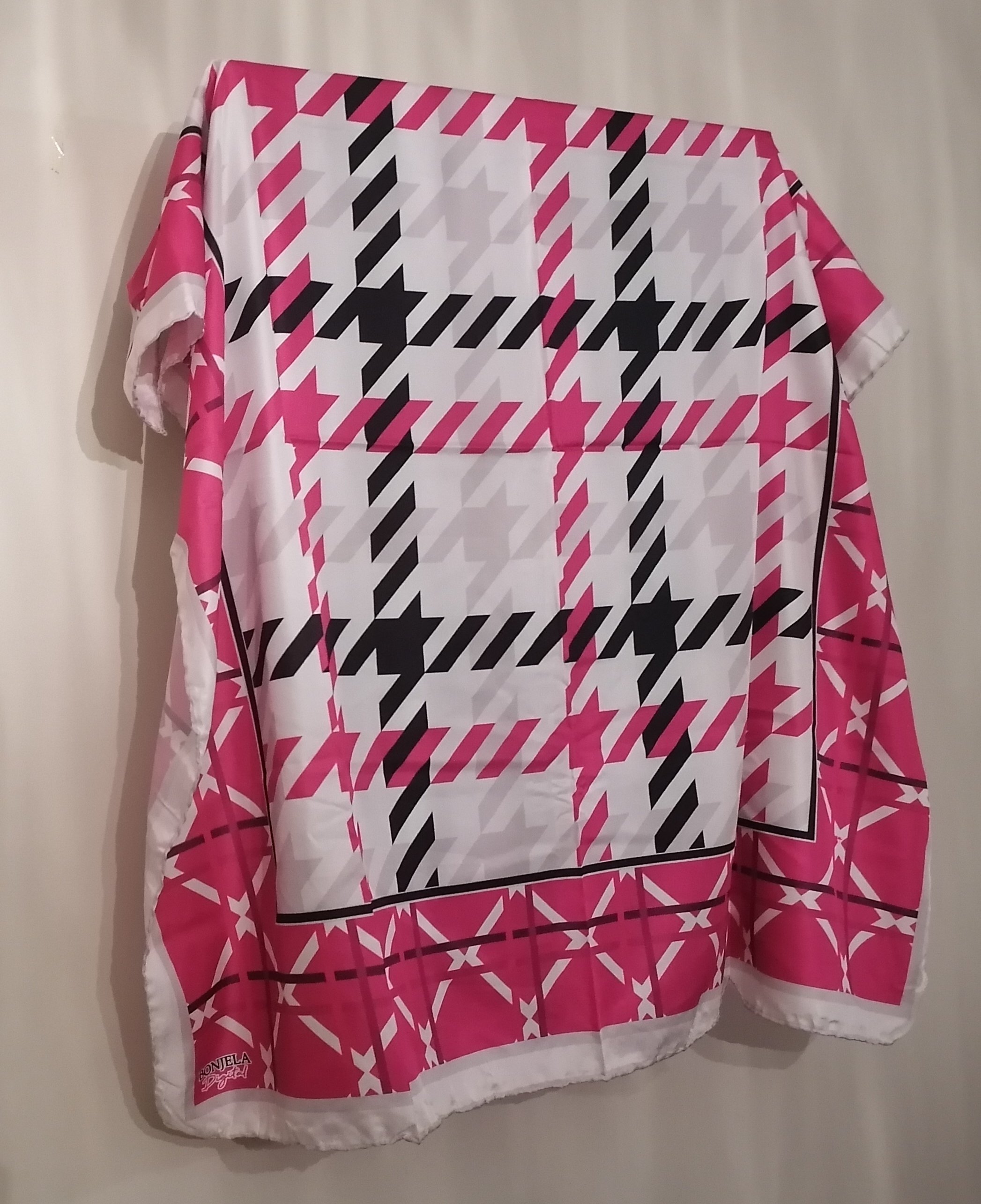 Eşarp Pembe Beyaz Rüya çM