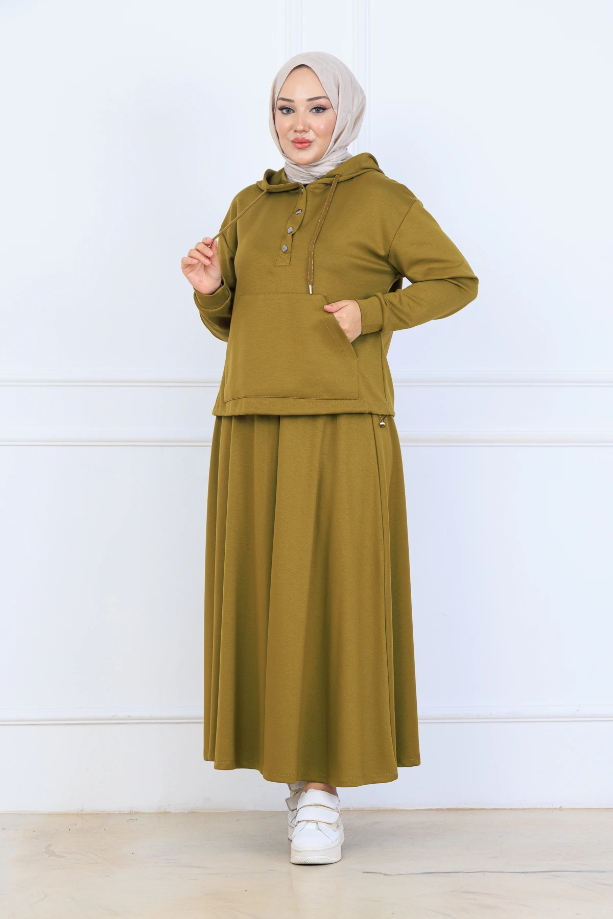 Çilek Kumaş Kapşonlu Sweat Etekli Kadın İkili Takım 10130 - Yağ Yeşil