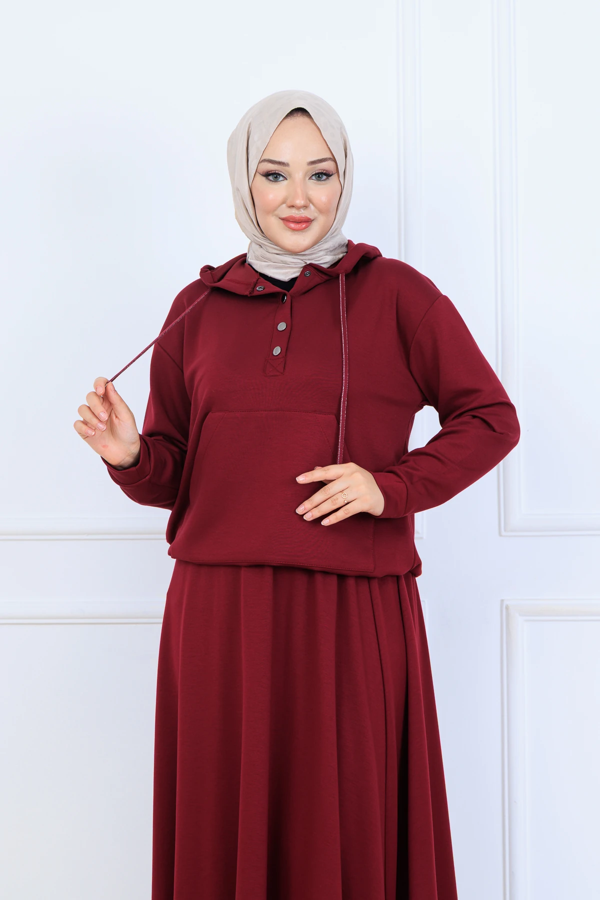 Çilek Kumaş Kapşonlu Sweat Etekli Kadın İkili Takım 10130 - Bordo