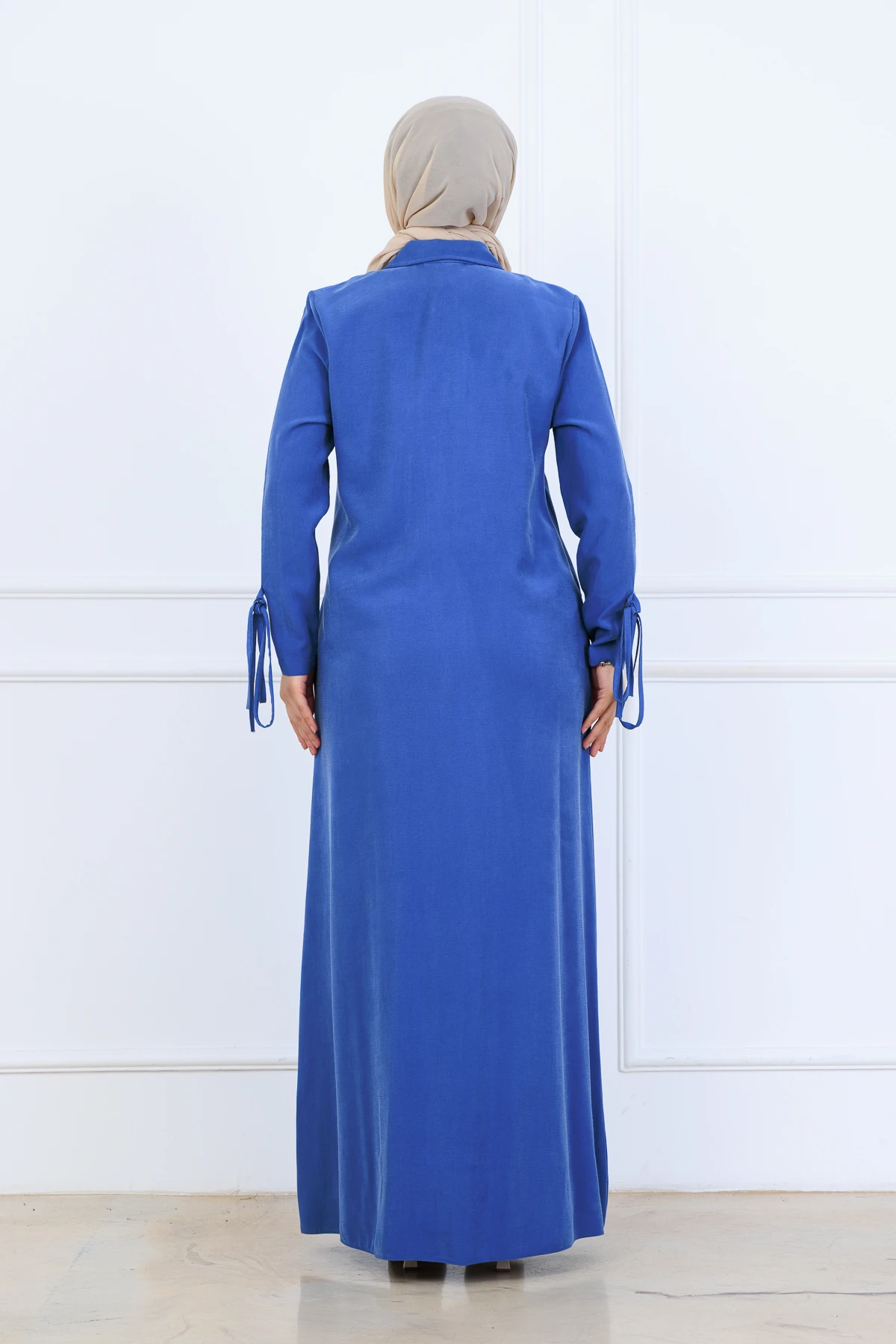 Yumuşak Organik Kumaş Gömlek Yaka Tesettür Kadın Uzun Elbise 10134 - İndi̇go