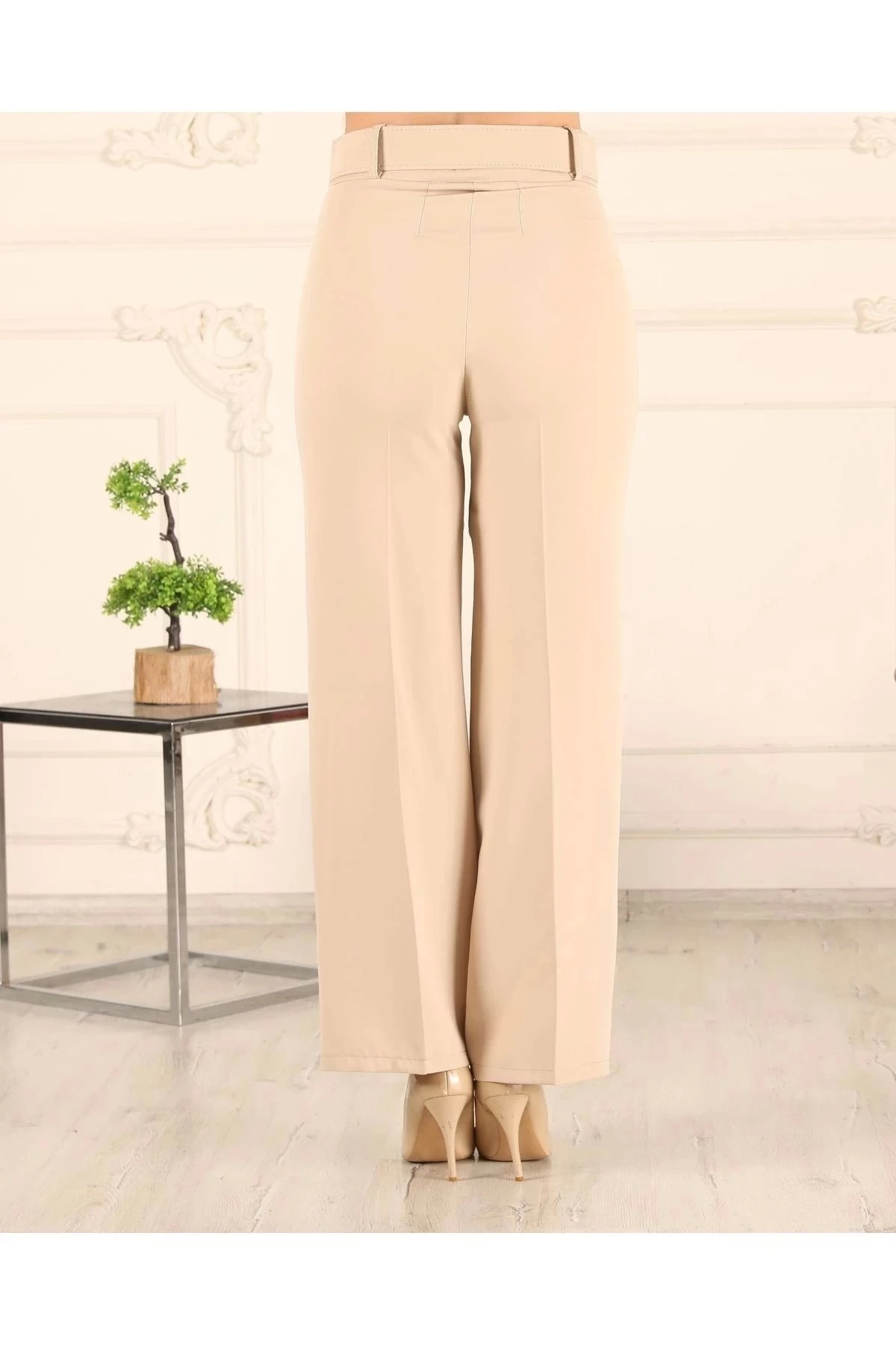 Kadın Bol Paça Kemerli Pantolon 10103 - Krem