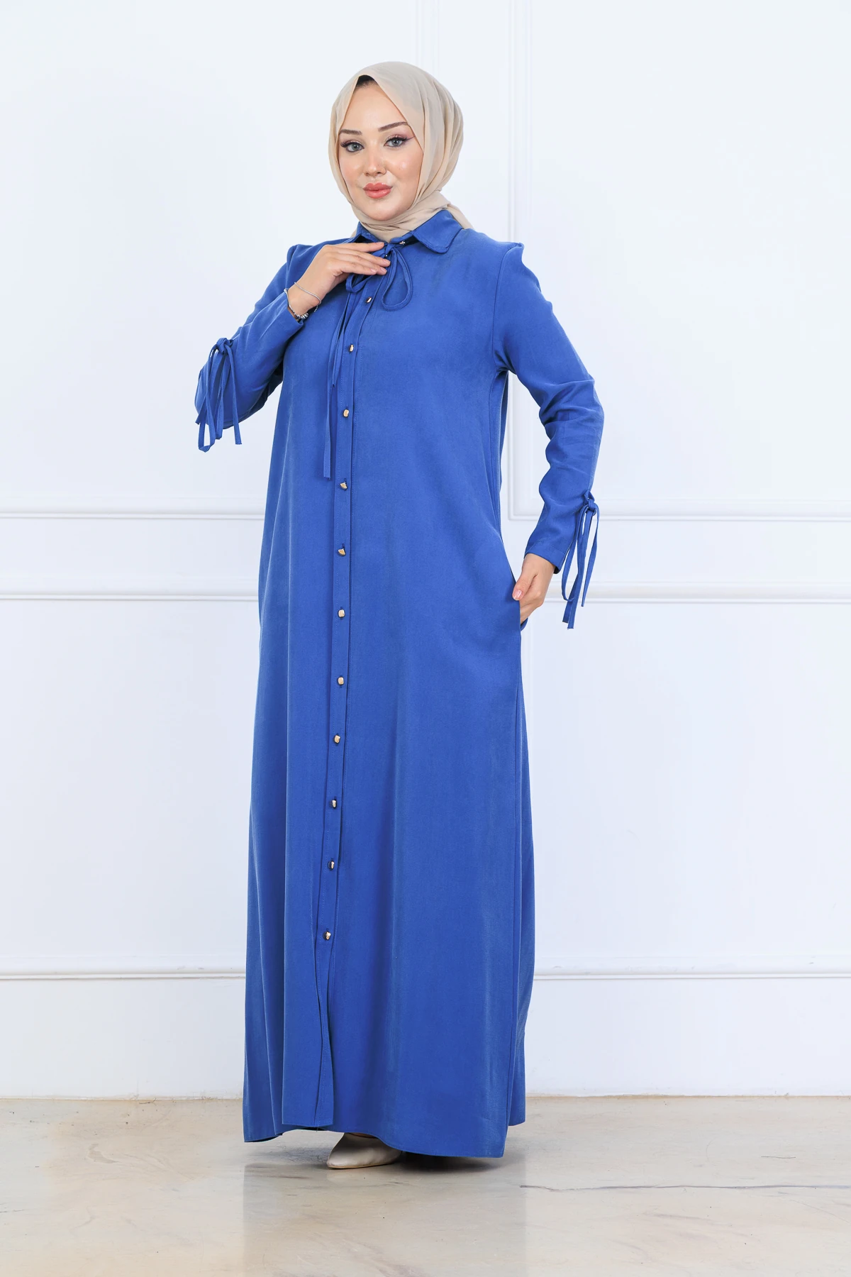 Yumuşak Organik Kumaş Gömlek Yaka Tesettür Kadın Uzun Elbise 10134 - İndi̇go