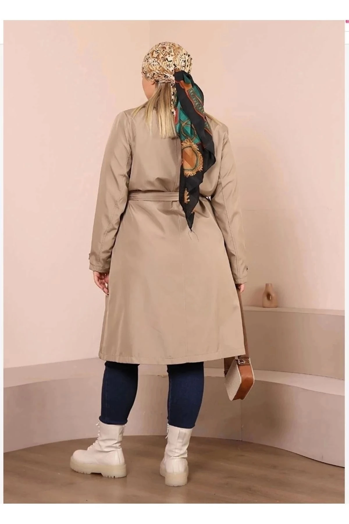 Kadın Kemerli Astarlı Uzun Trençkot