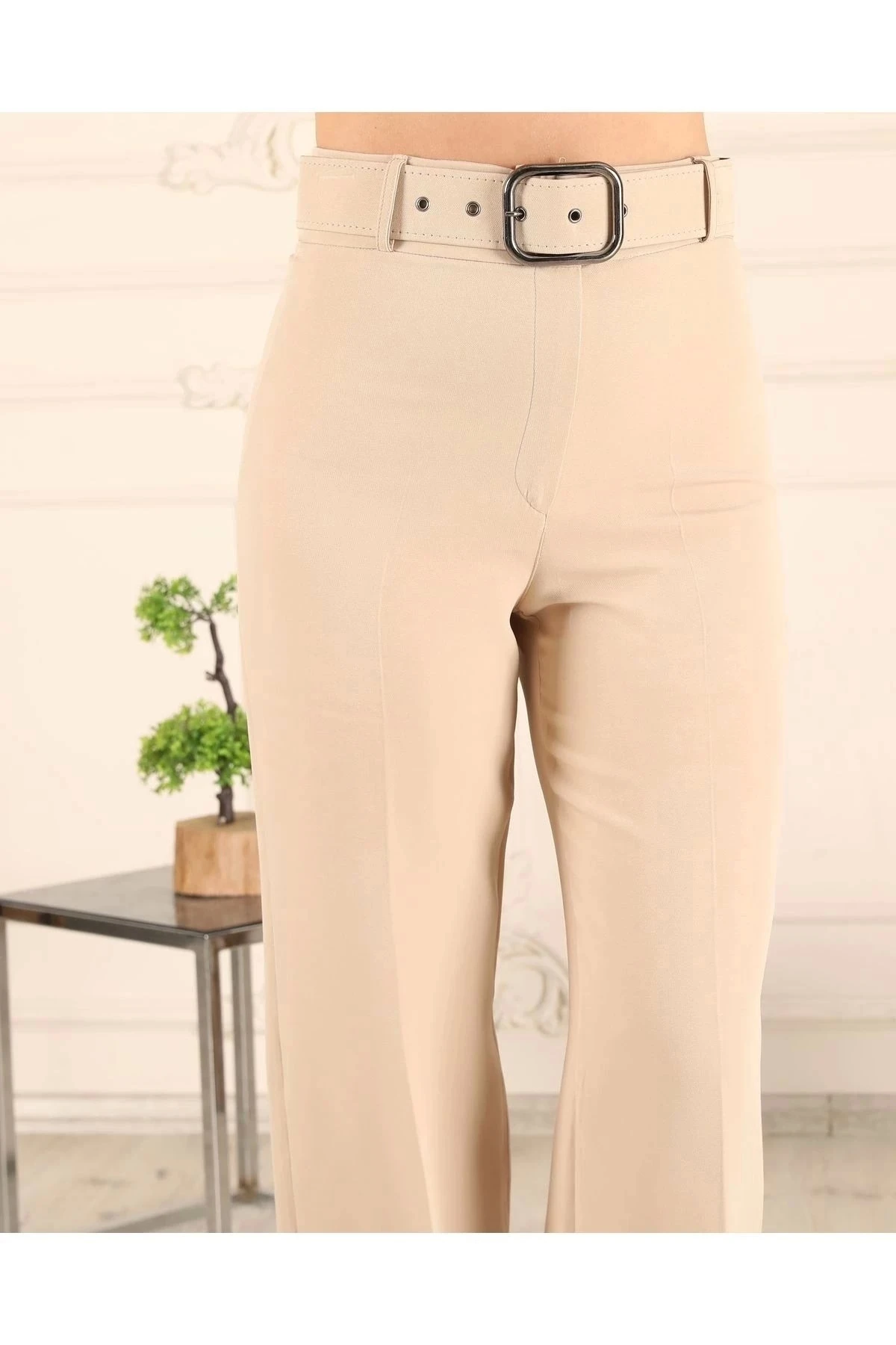 Kadın Bol Paça Kemerli Pantolon 10103 - Krem