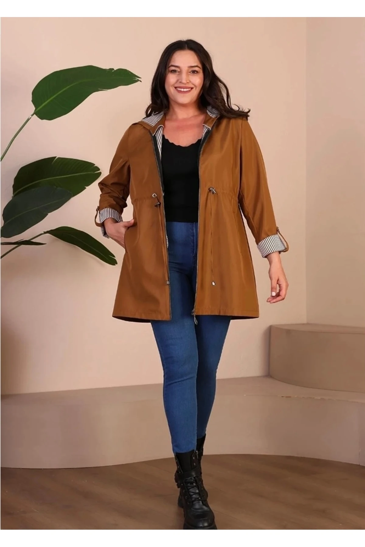 Kadın Kısa Tesettür Trenckot-Büyük Beden Fermuarlı Trenç 10119