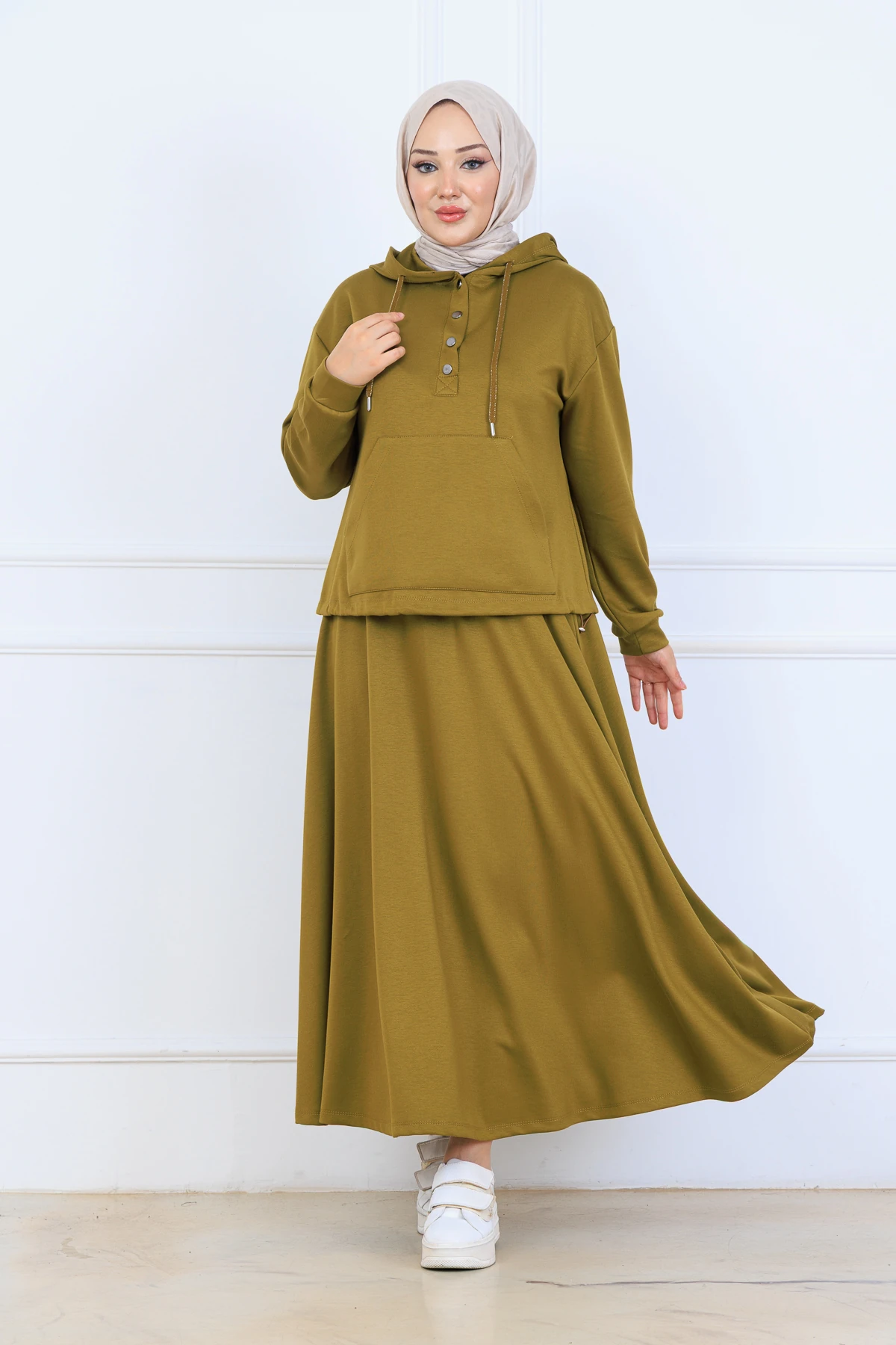 Çilek Kumaş Kapşonlu Sweat Etekli Kadın İkili Takım 10130 - Yağ Yeşil