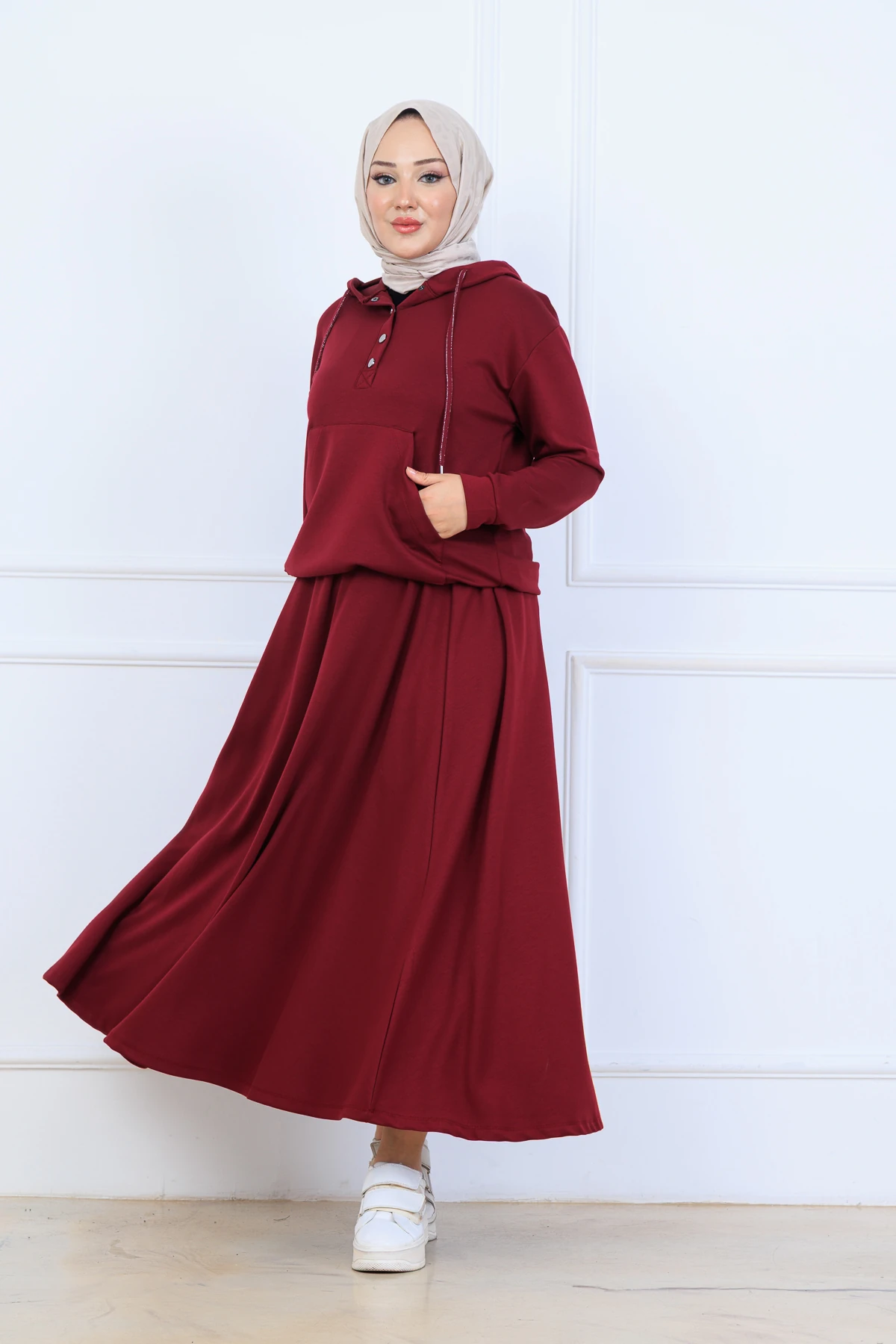 Çilek Kumaş Kapşonlu Sweat Etekli Kadın İkili Takım 10130 - Bordo