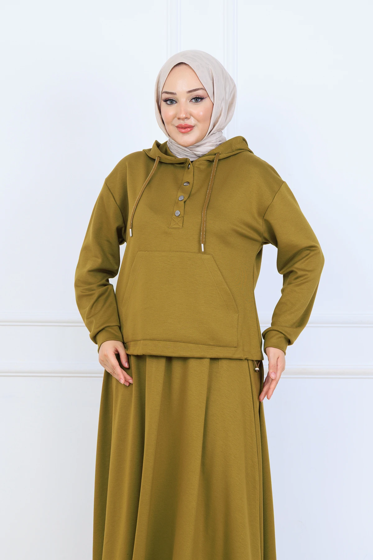 Çilek Kumaş Kapşonlu Sweat Etekli Kadın İkili Takım 10130 - Yağ Yeşil