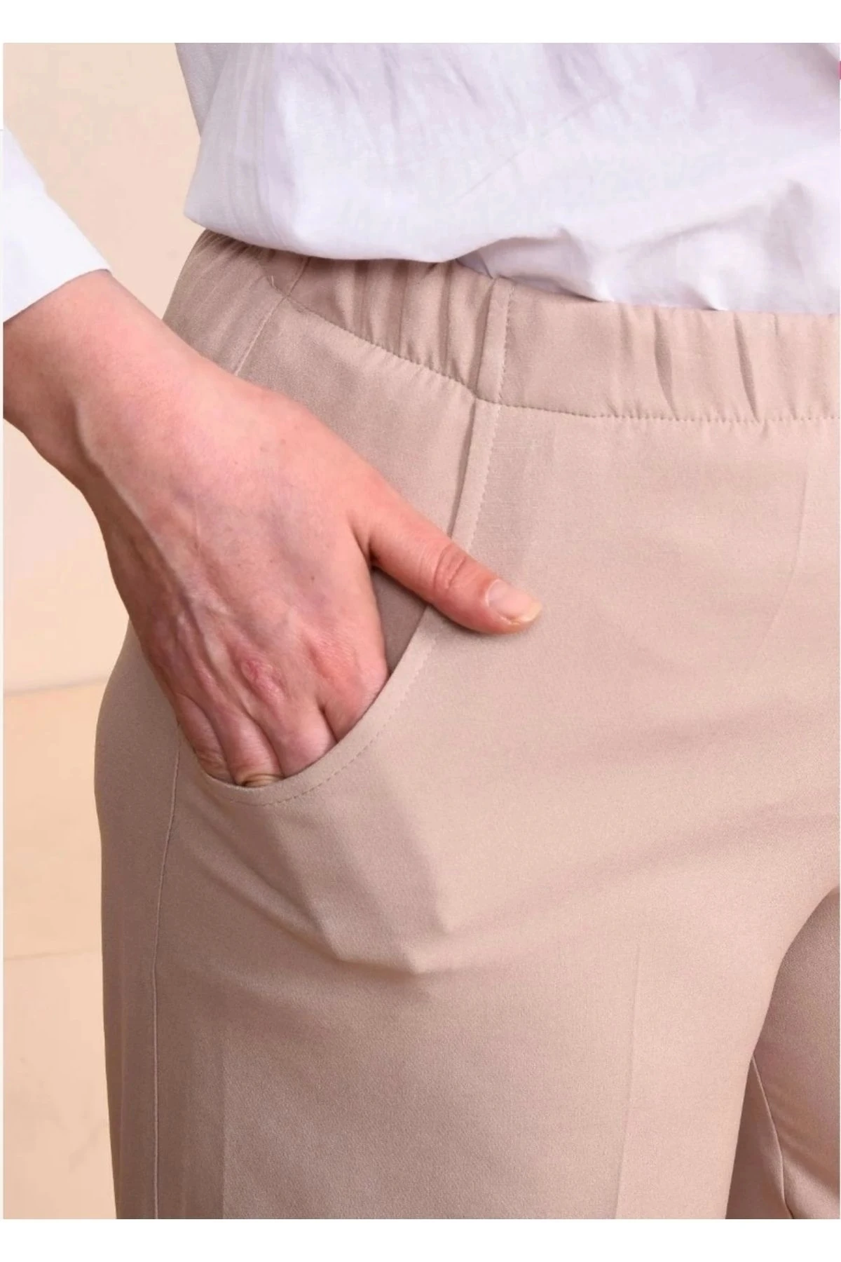 Büyük Beden Lastikli Kumaş Bol Paça Kadın Pantolon 10109