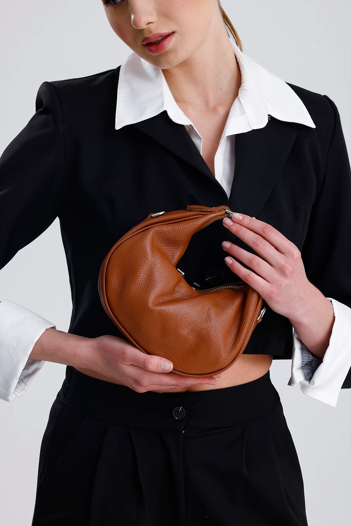 Felix Hakiki Deri Uzun Askı detaylı Kadın Omuz Çantası