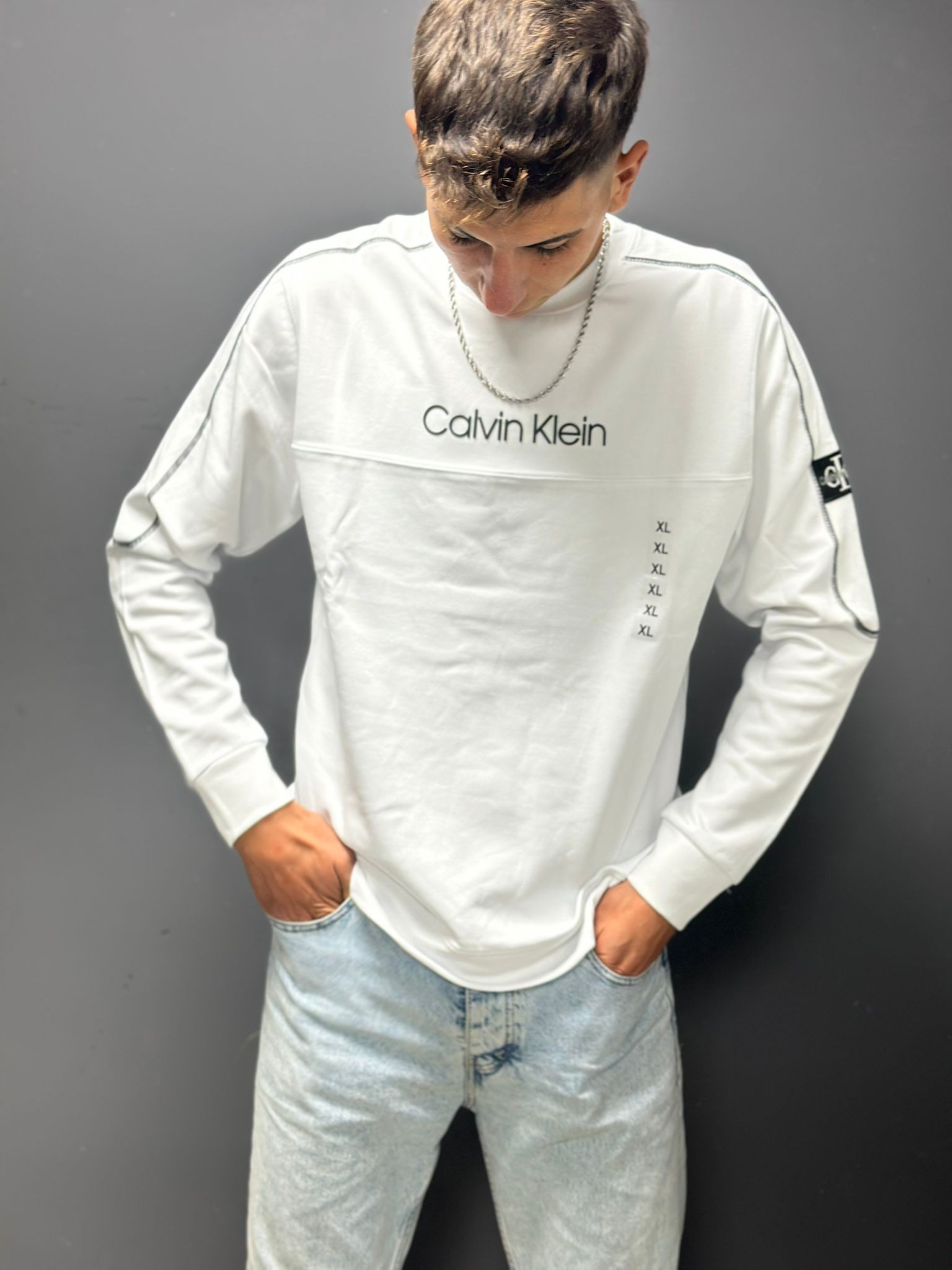 Calvin Klein Beyaz Sweatshirt