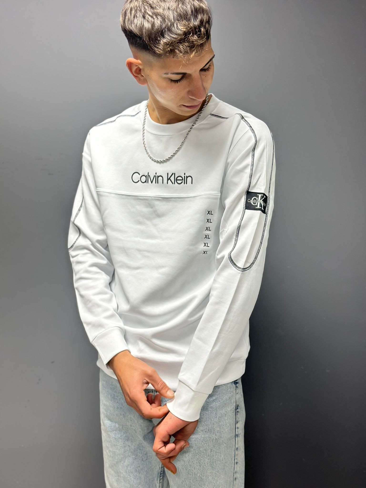 Calvin Klein Beyaz Sweatshirt