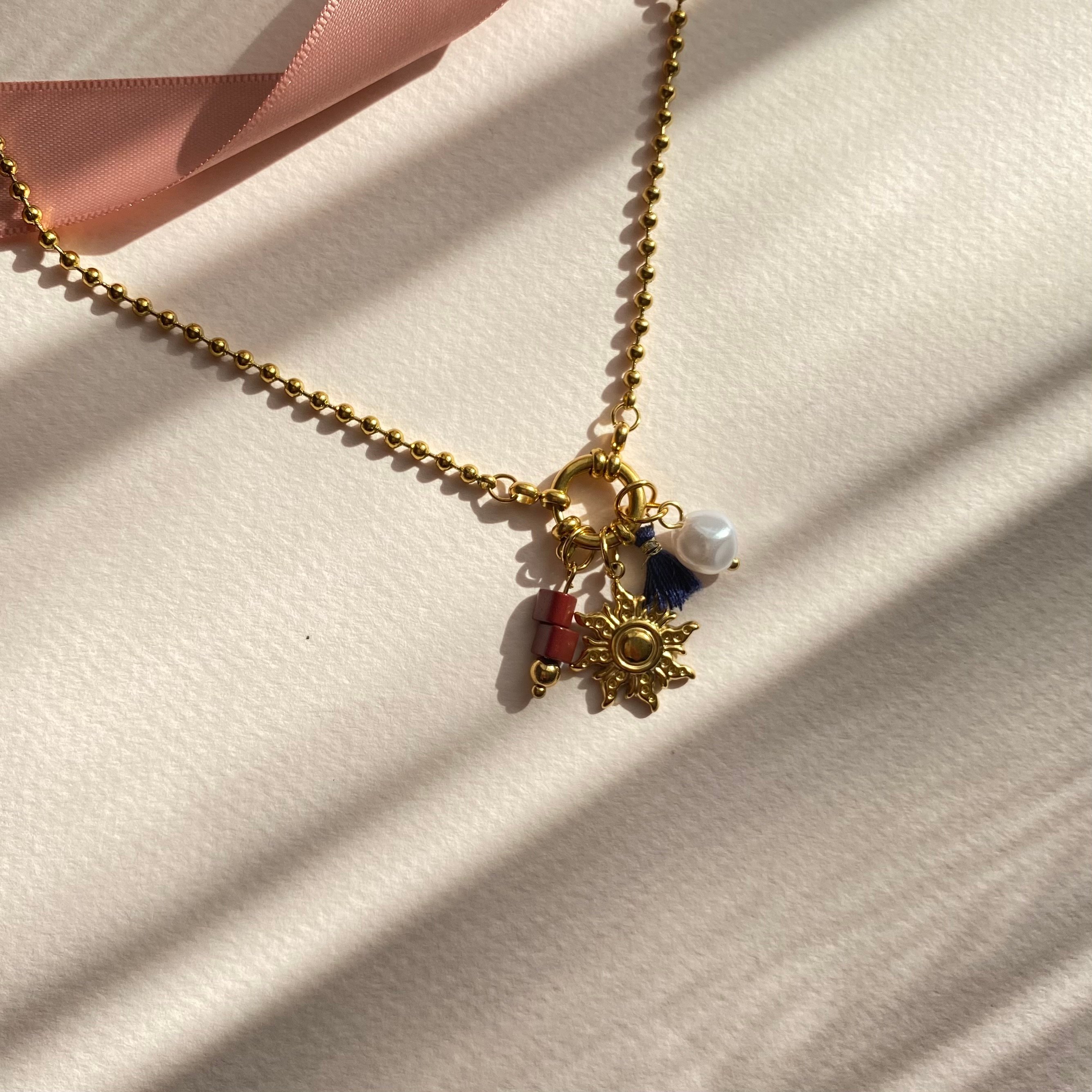 Amoria Charm Kolye