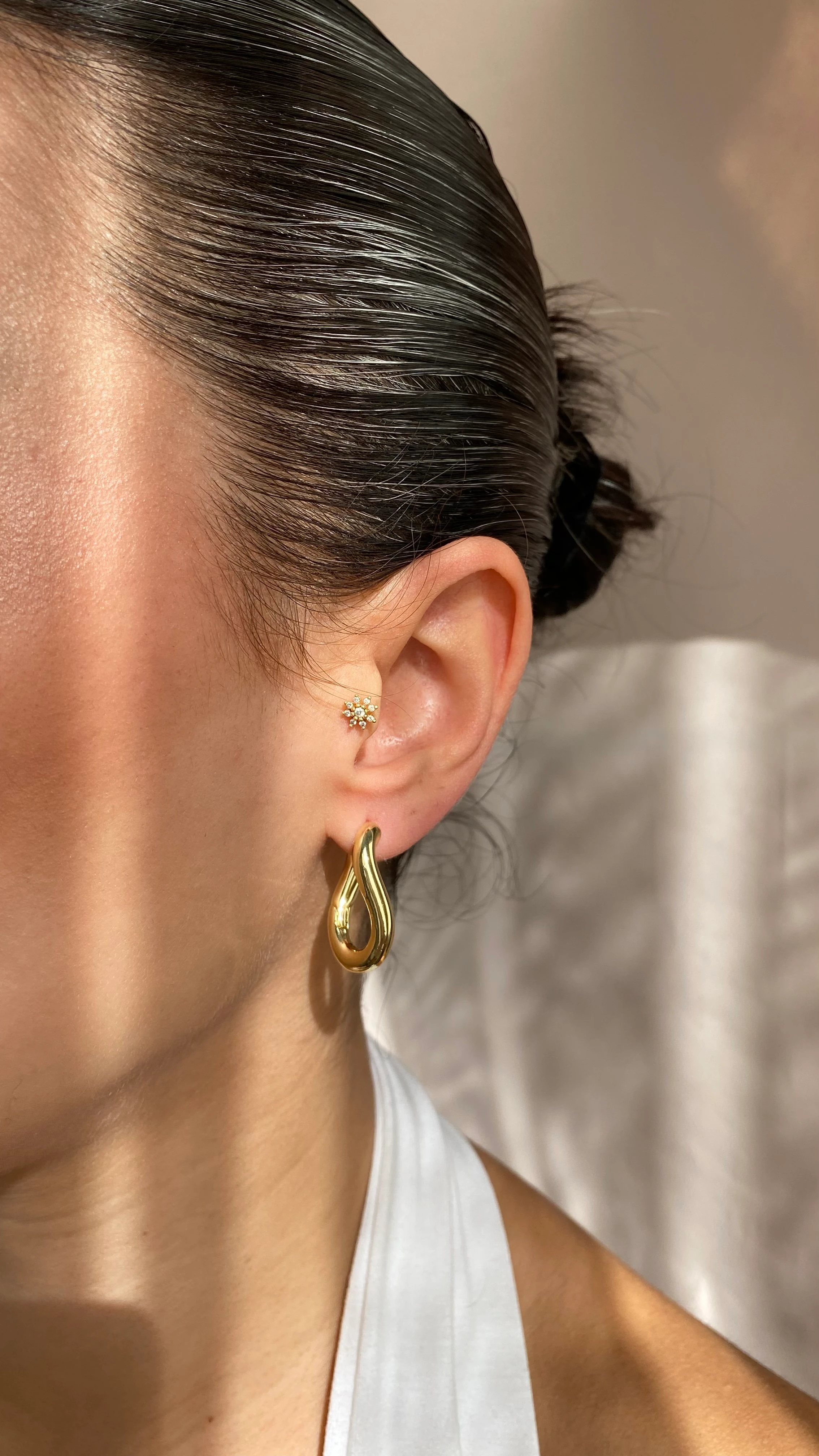 Scarlet Oracle Küpe