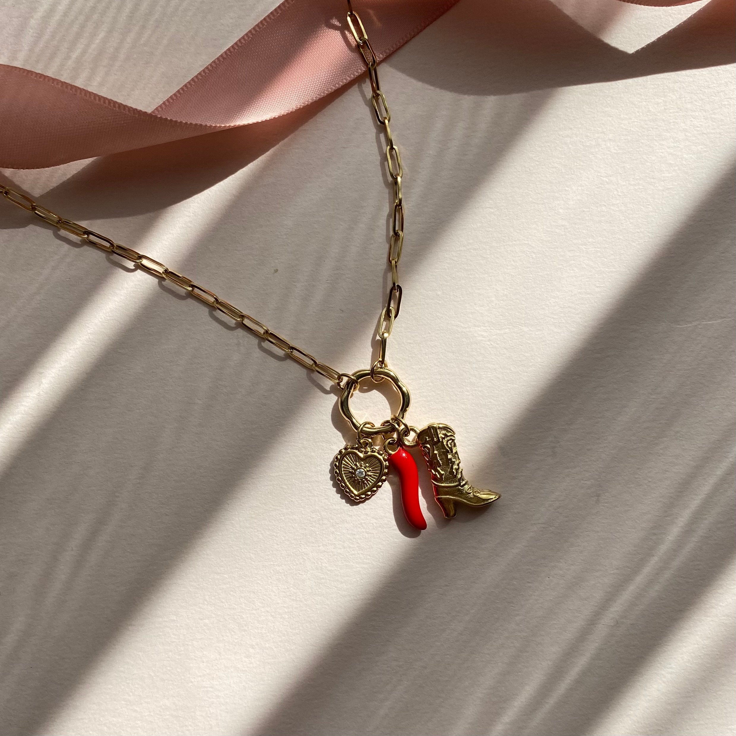 Rodeo Belle Charm Kolye