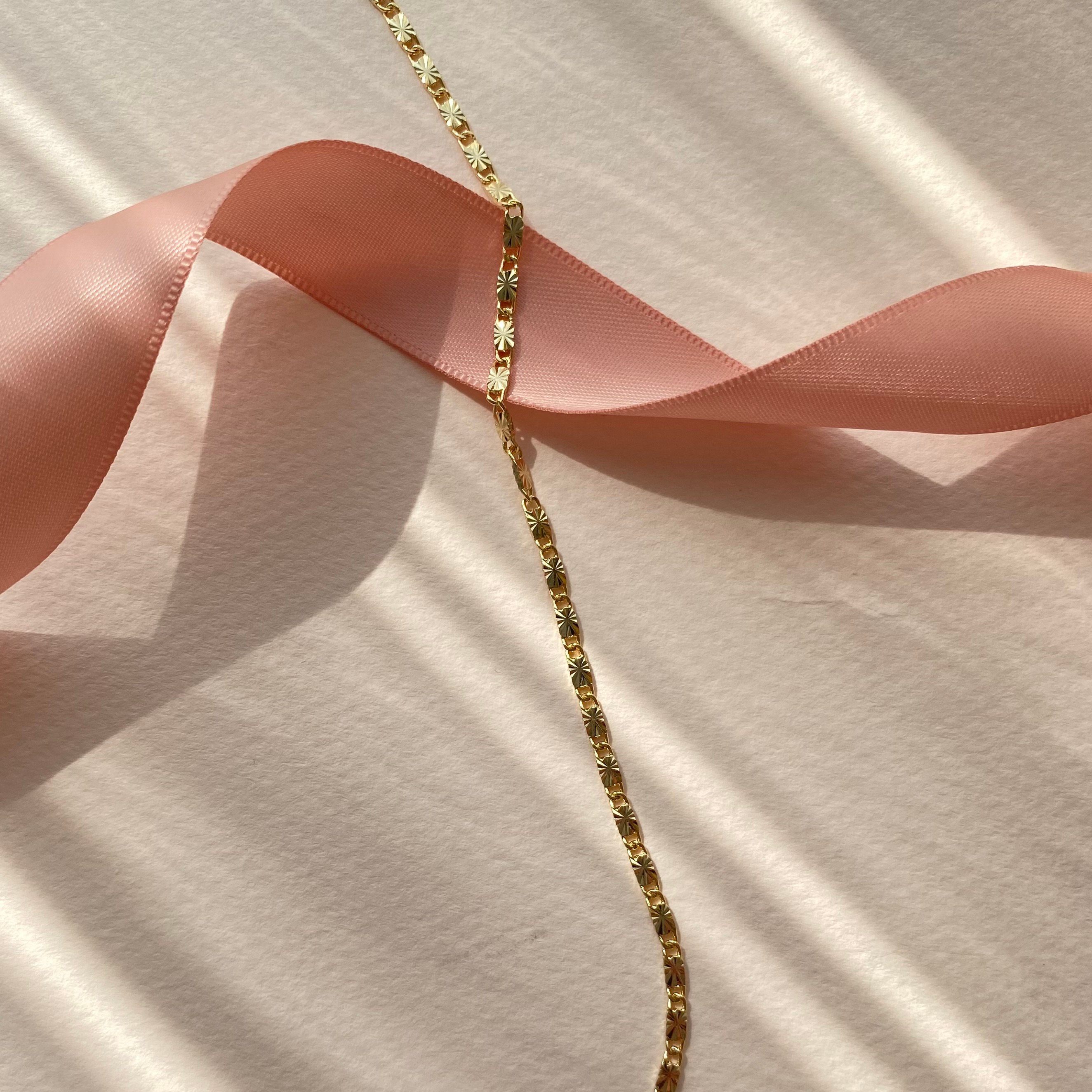 Less is Luxe Kolye