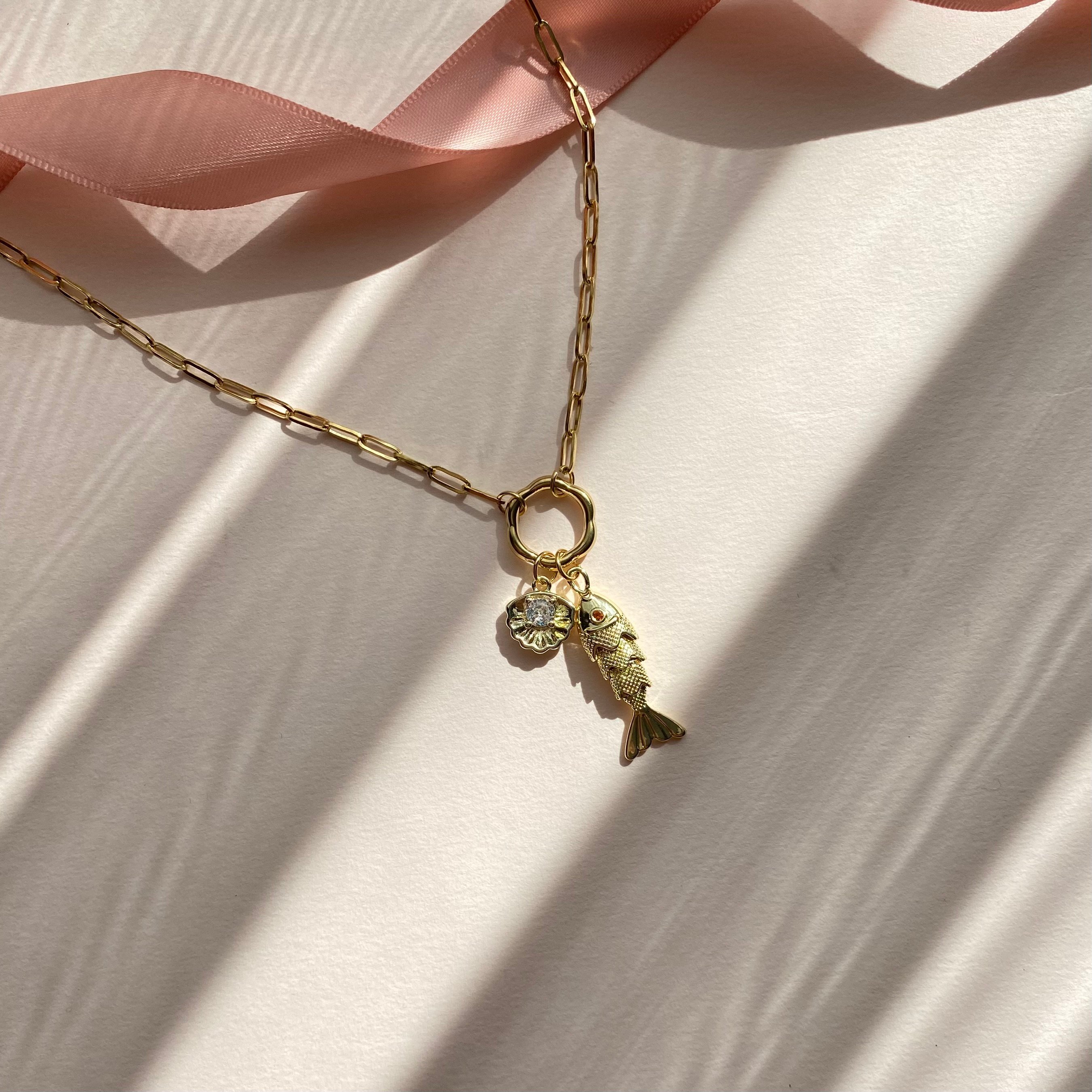 Shell Whisper Charm Kolye
