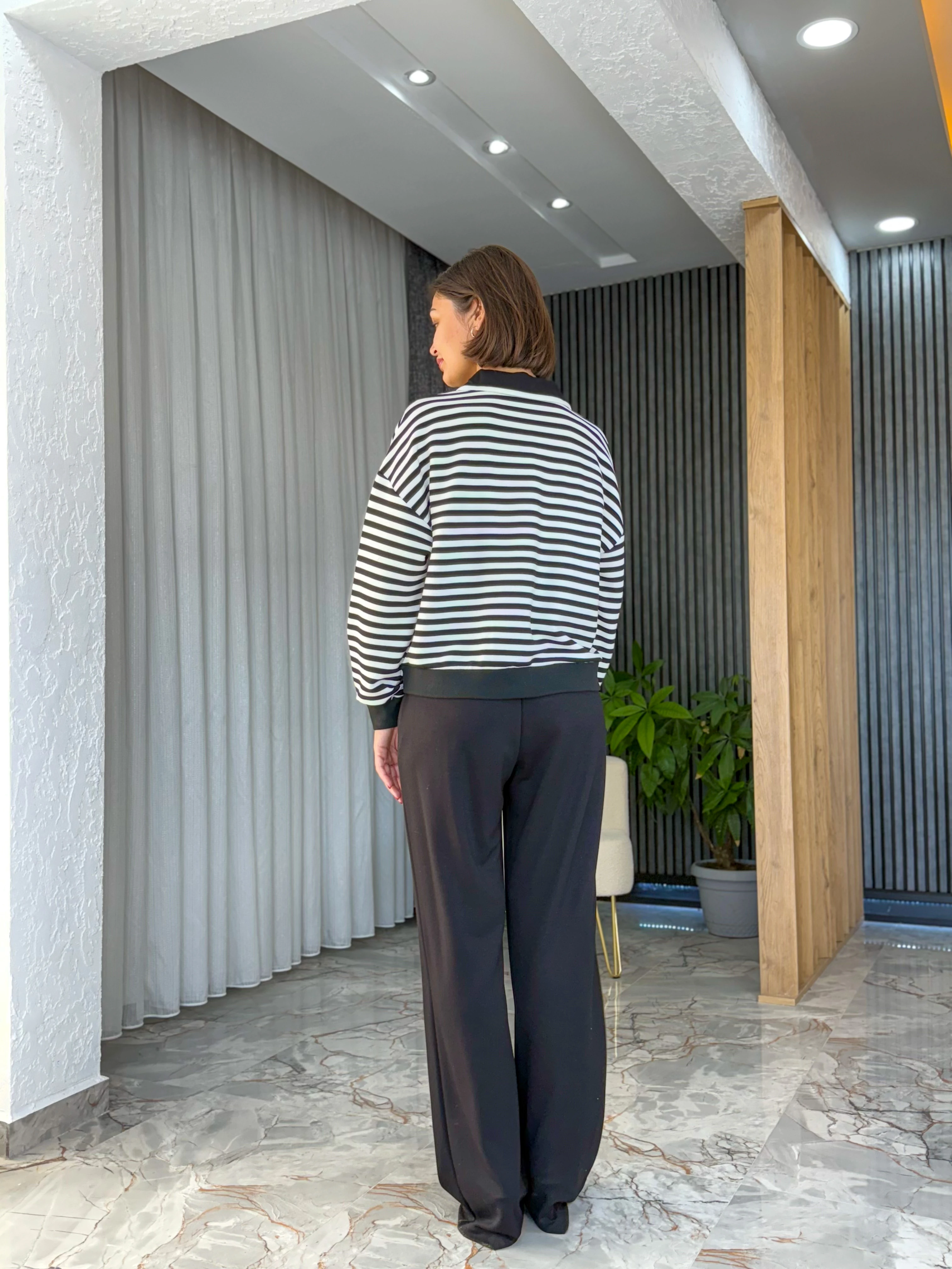 YATAY ÇİZGİLİ TAKIM