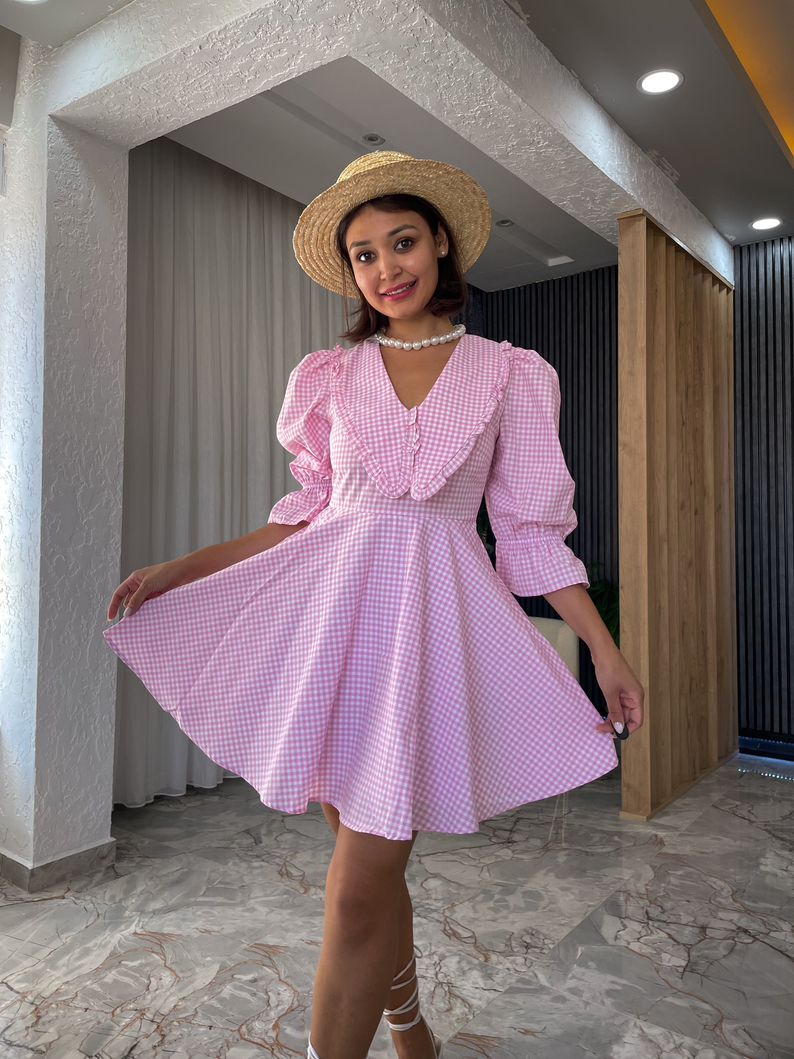 PEMBE