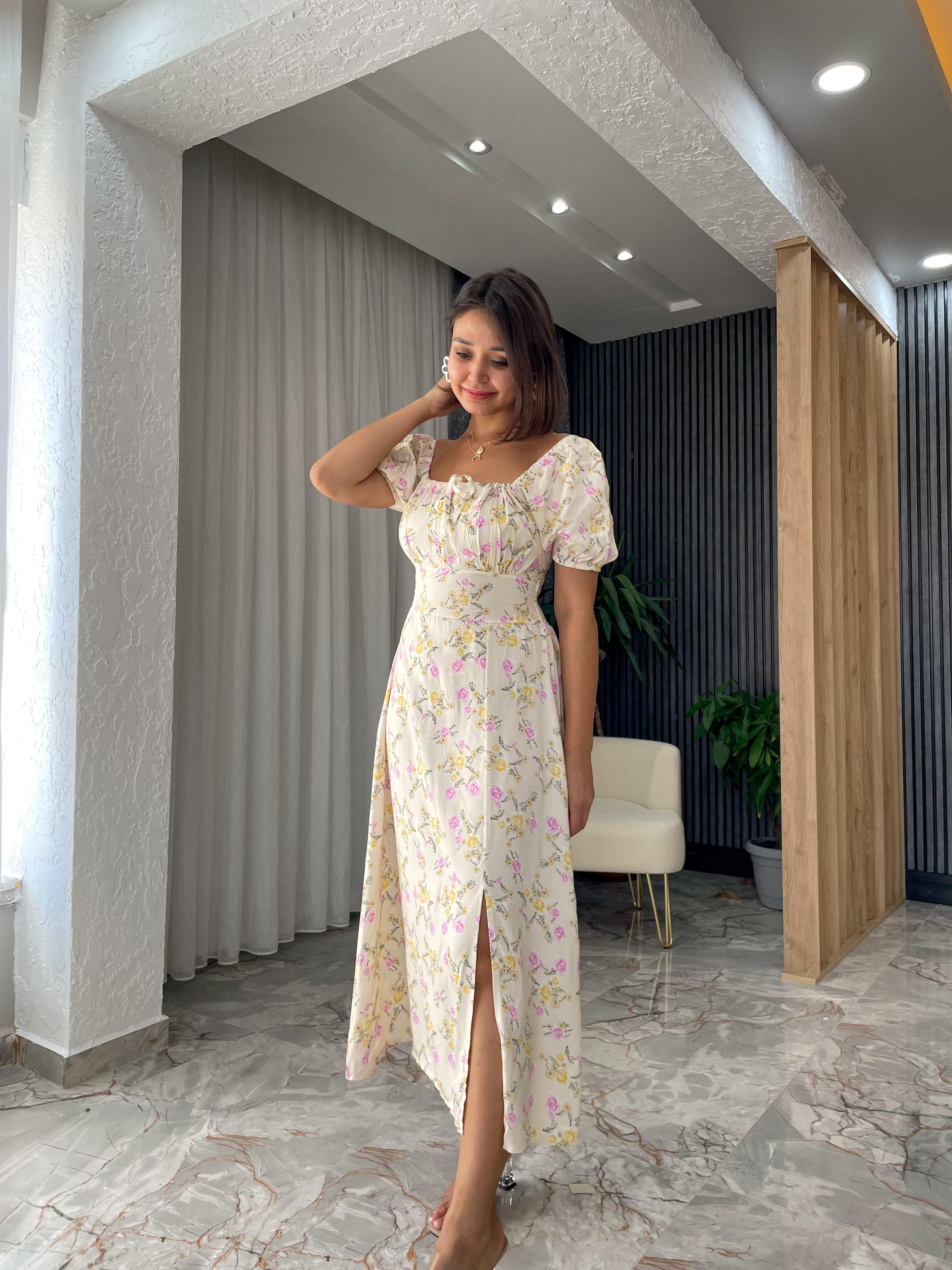 ÖNÜ BAĞCIKLI ARKASI GİPELİ ELBİSE 23SHZ5320