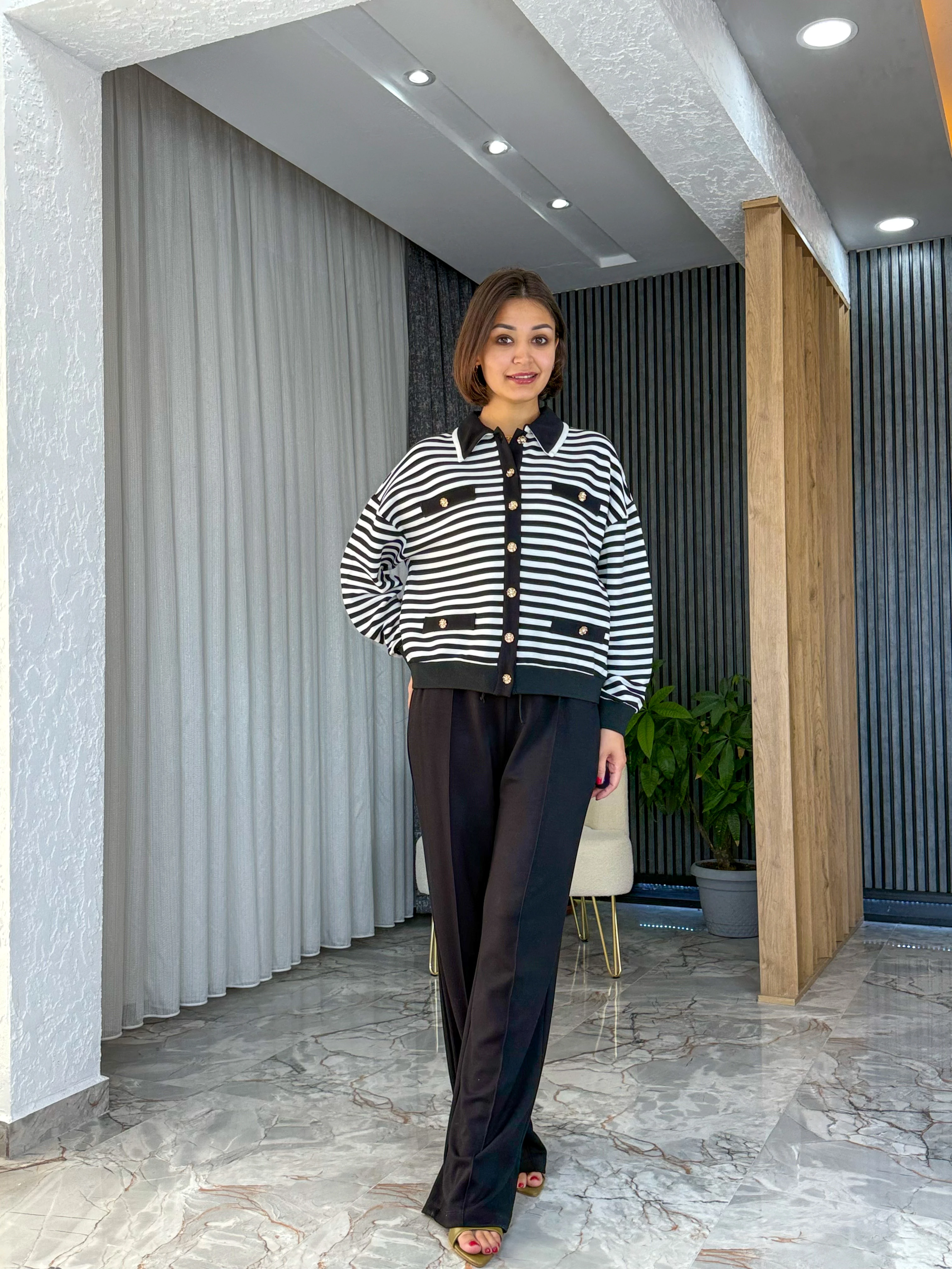 YATAY ÇİZGİLİ TAKIM