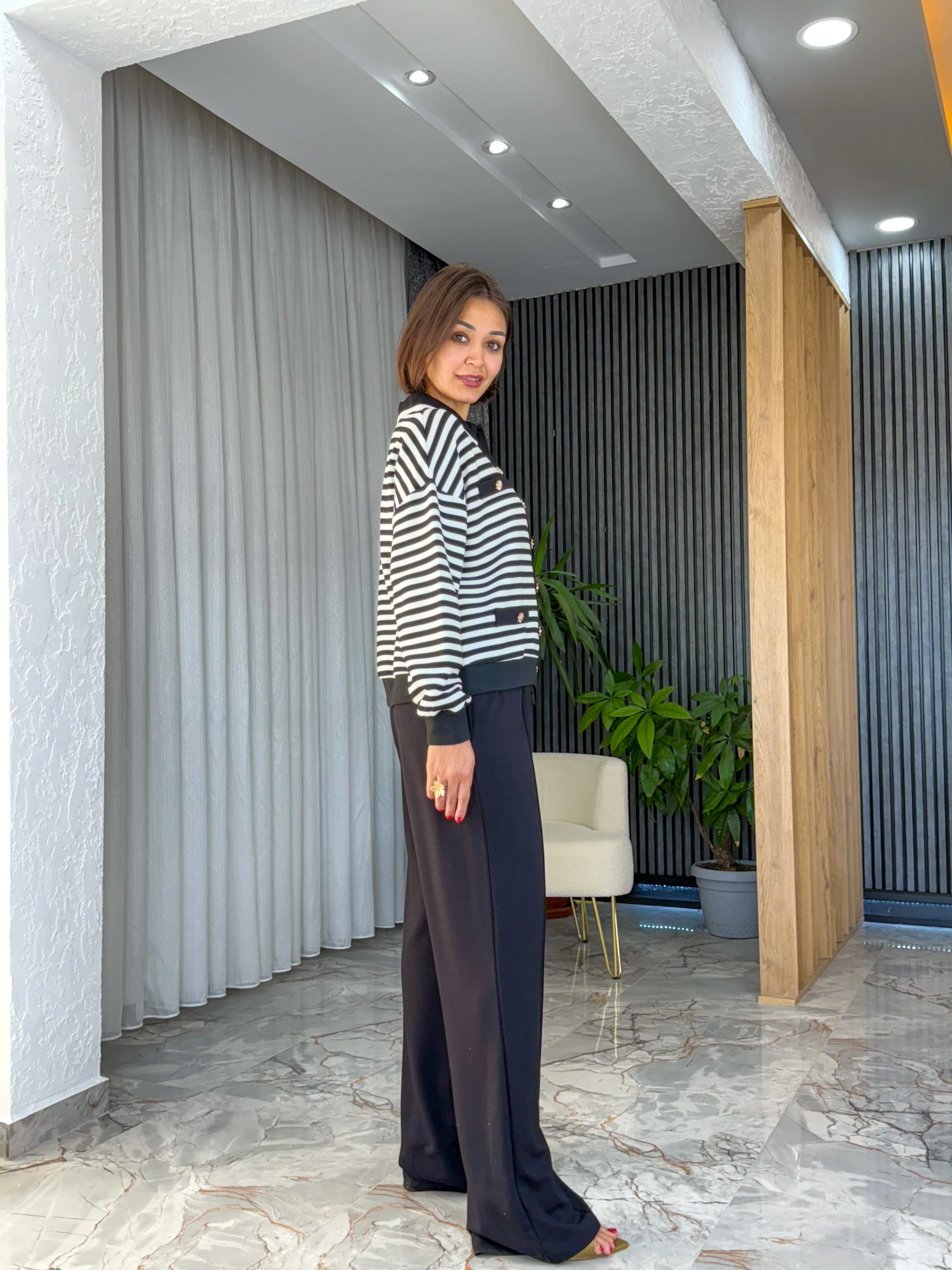 YATAY ÇİZGİLİ TAKIM