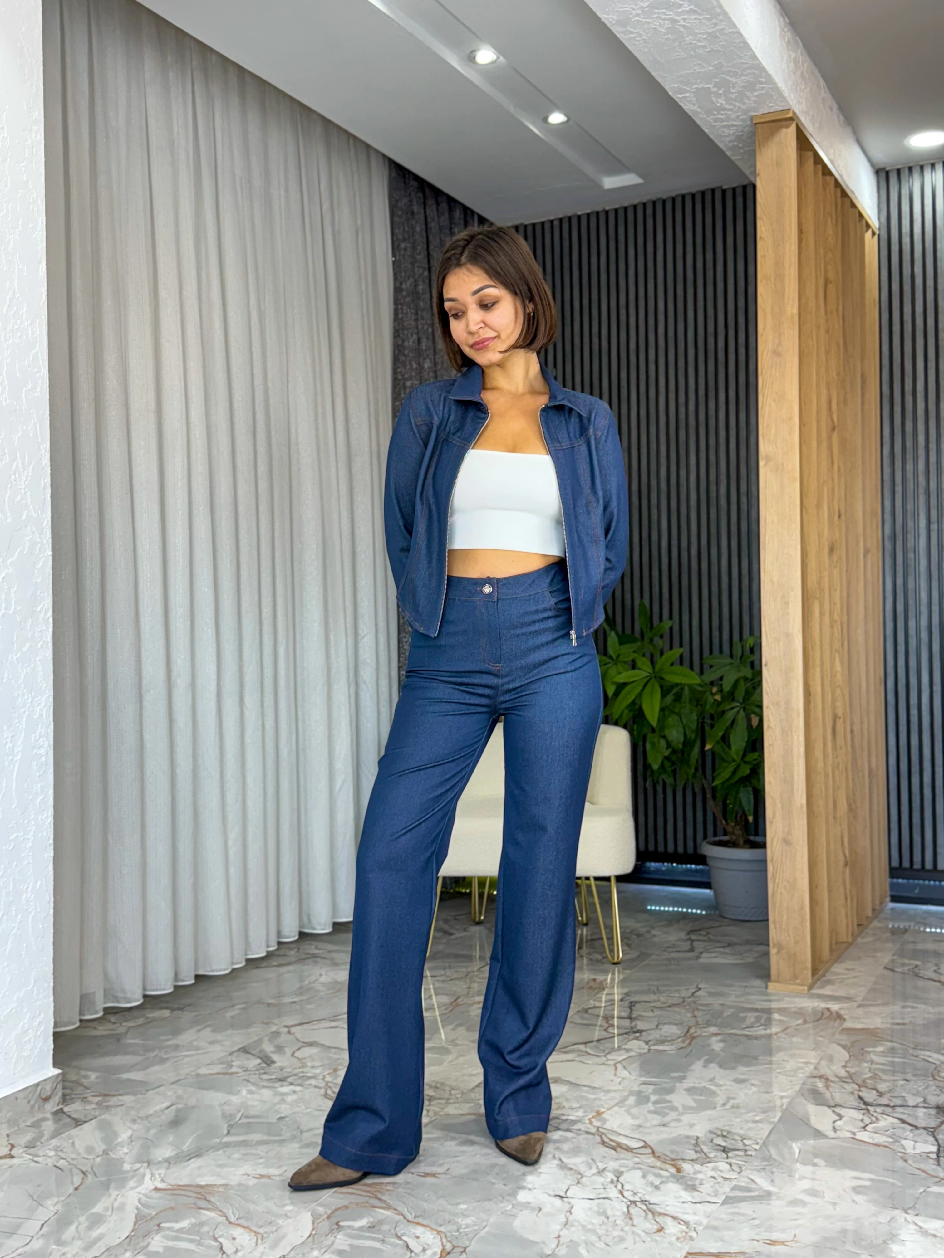 ÜSTÜ FERMUARLI TAKIM