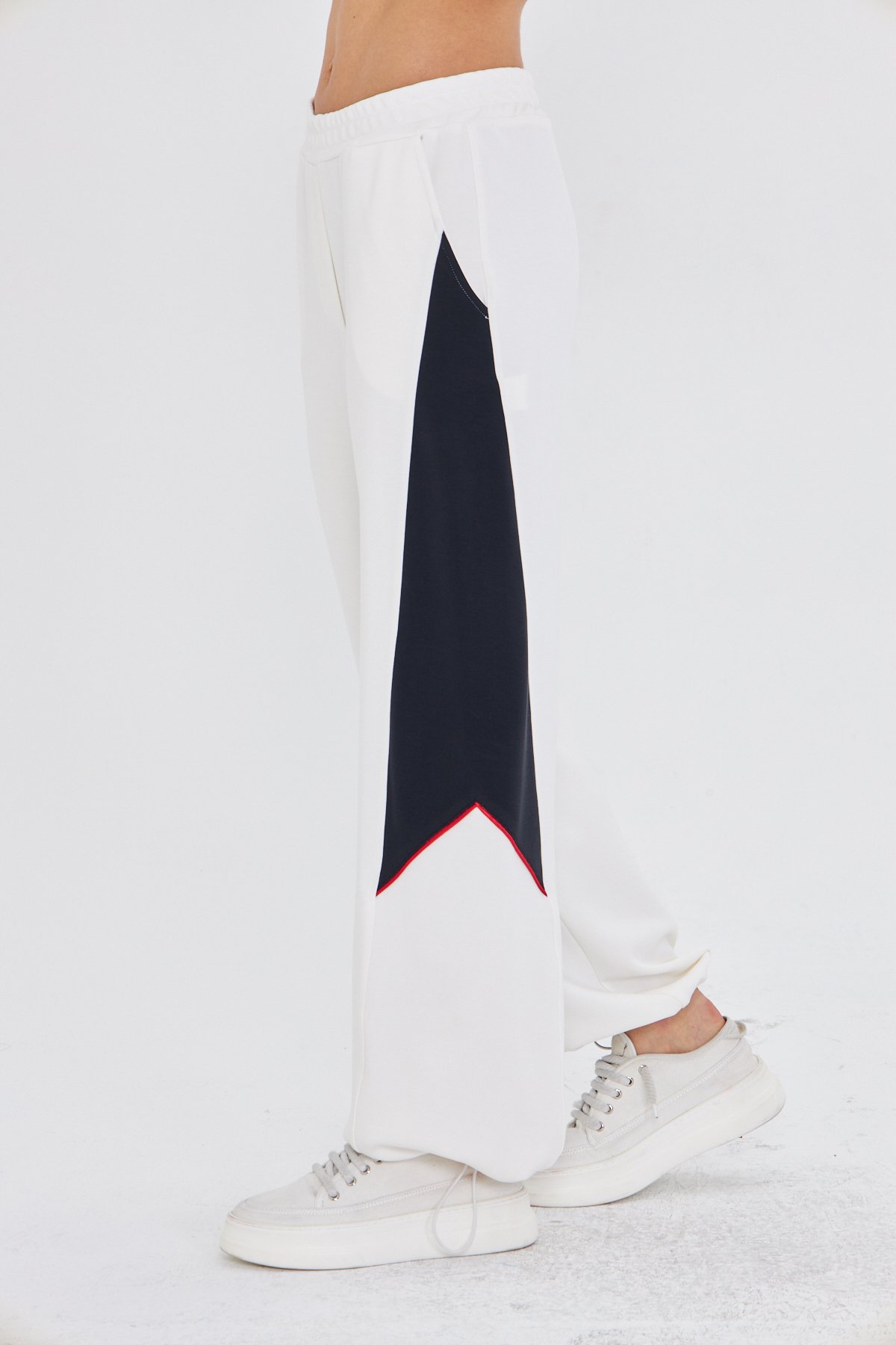 BEYAZ MODAL JOGGER PANTOLON