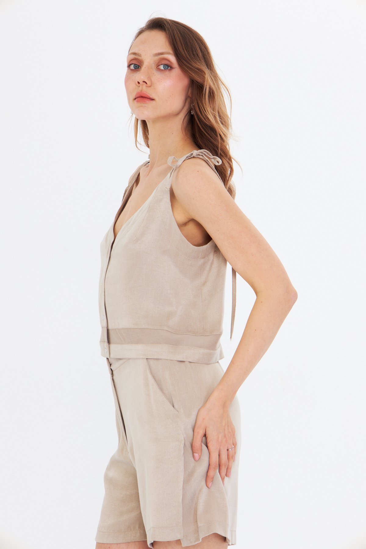 İP ASKILI BEJ OKALİPTÜS CROP BLUZ 