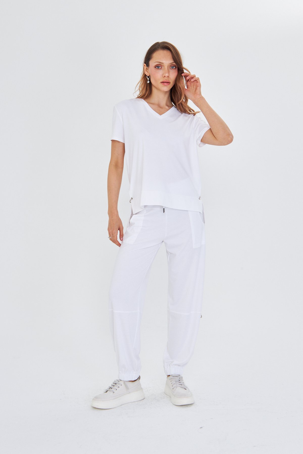 HALKA DETAY BEYAZ BASIC JOGGER
