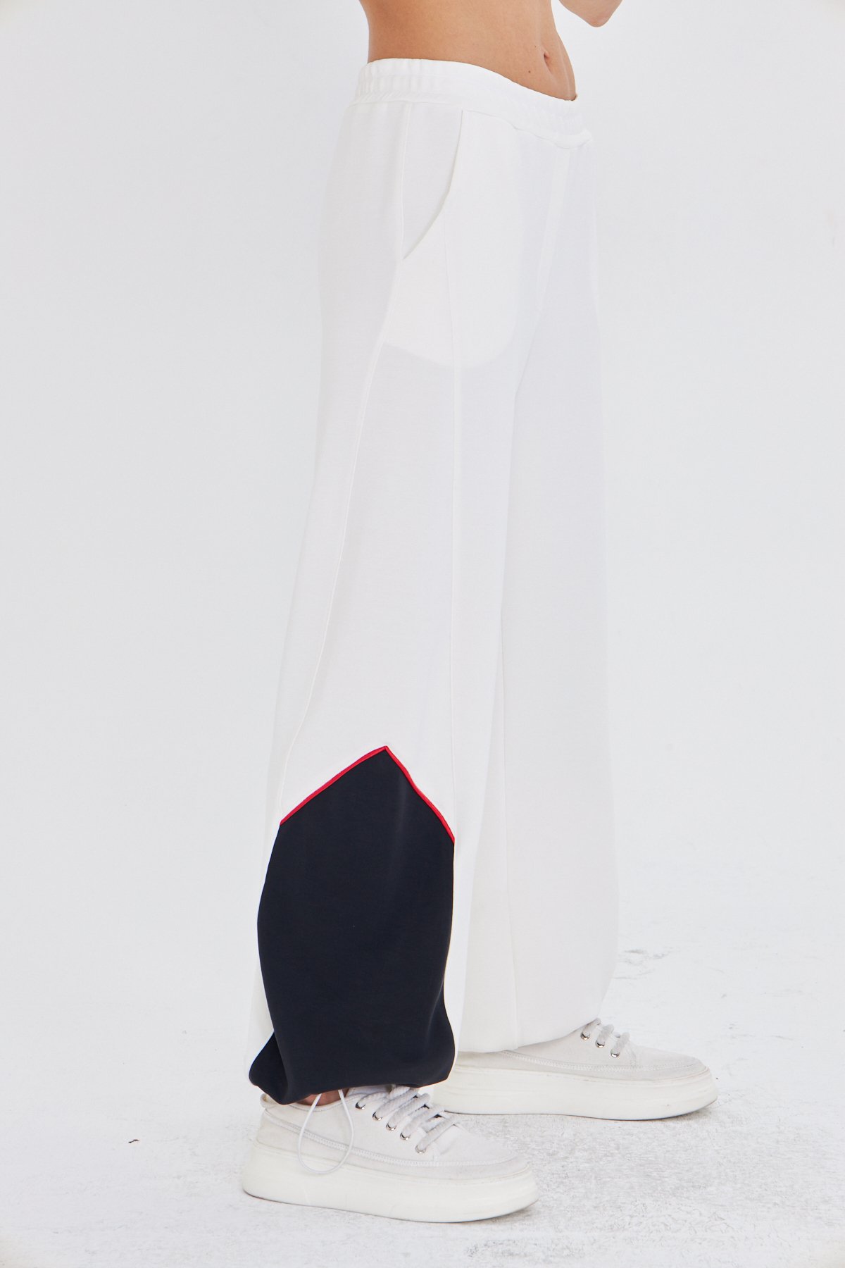 BEYAZ MODAL JOGGER PANTOLON