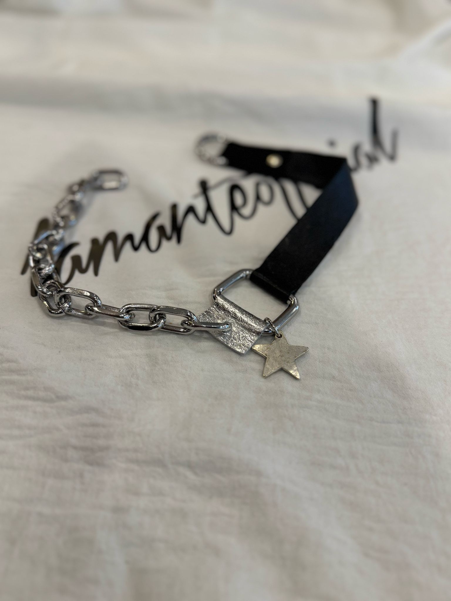 YILDIZLI CHOKER KOLYE