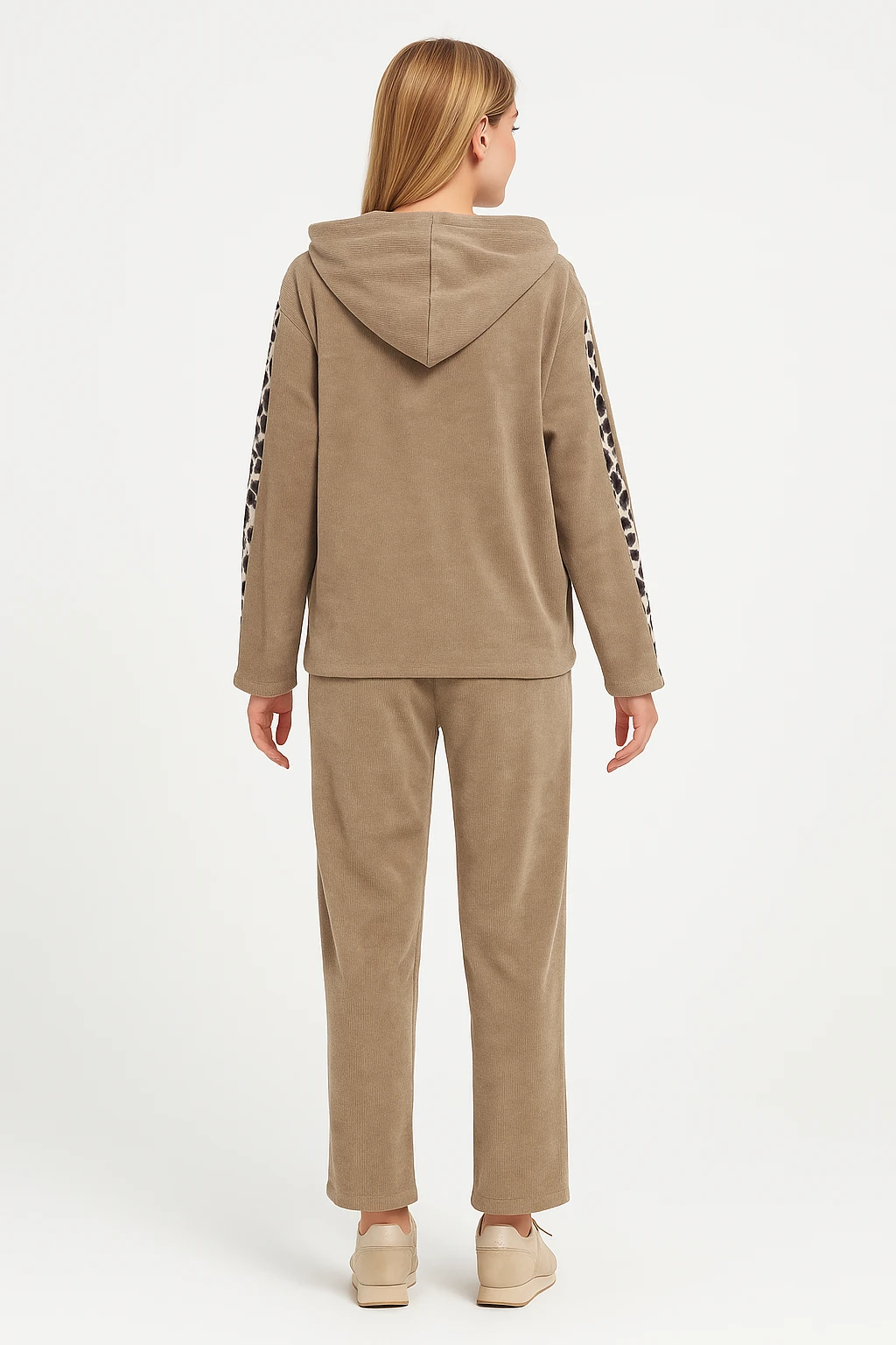 İtalyan Leopar Detaylı İnce Fitilli Kadife Takım - VİZON