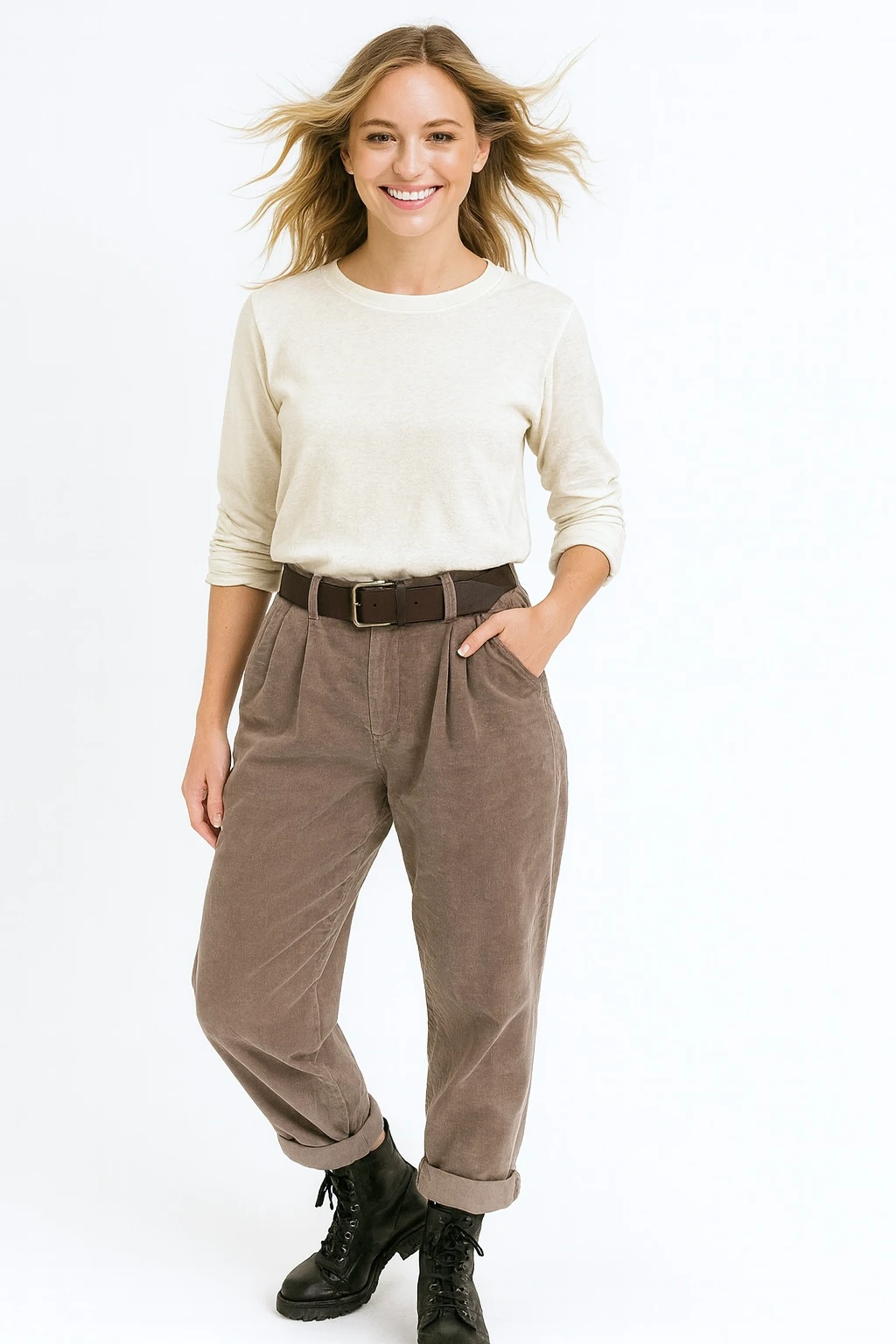 İtalyan Havuç Model Likralı Kadife Pantolon - VİZON