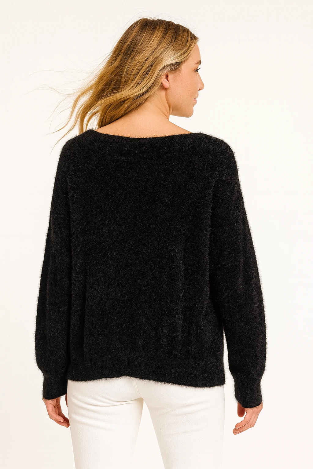 İtalyan Angora Çiçek Desen Kazak - SİYAH