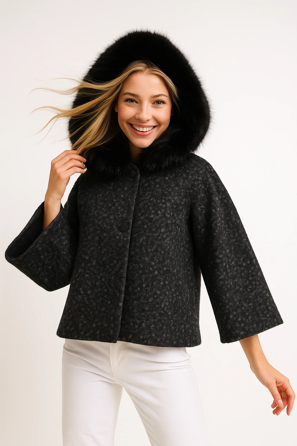 İtalyan Yaka Kürklü Kapüşonlu Keçe Ceket - SİYAH