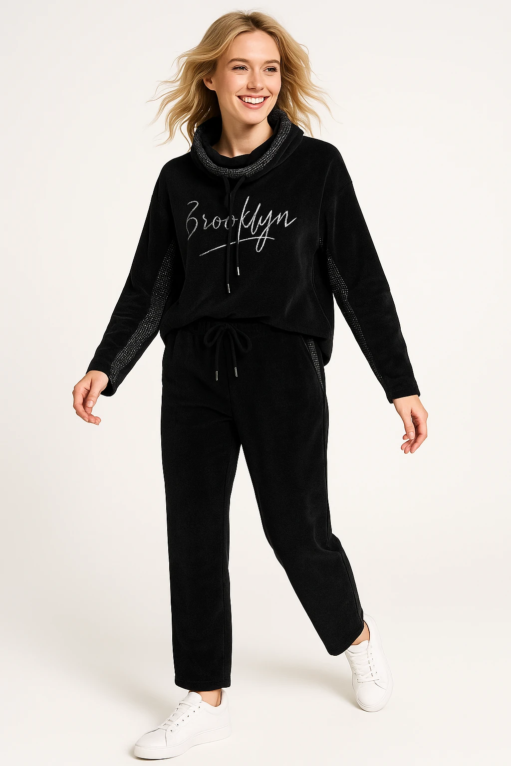 İtalyan Degaje Yaka Kadife Takım - SİYAH