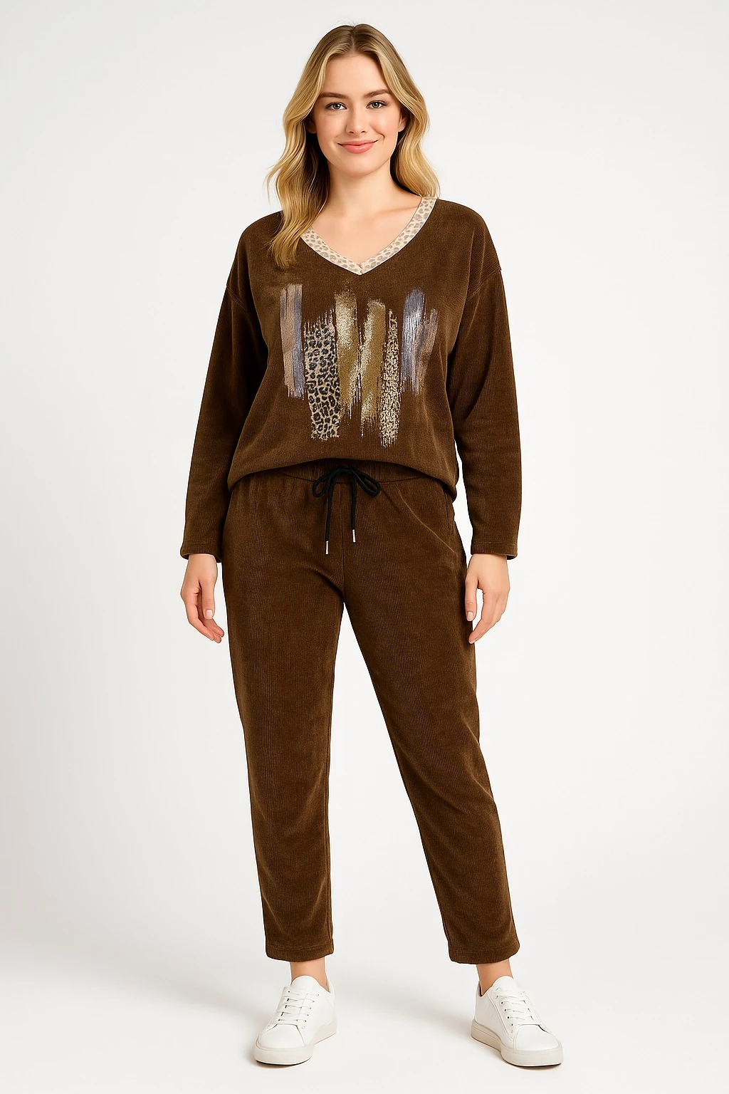 İtalyan V Yaka Kadife Takım - KAHVERENGİ