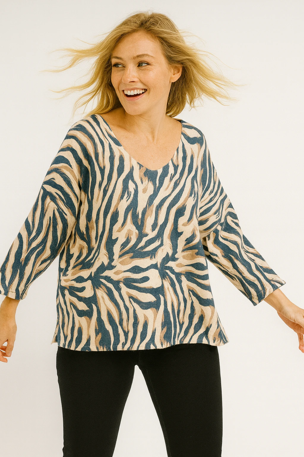 İtalyan Zebra Desen Triko Bluz - MAVİ