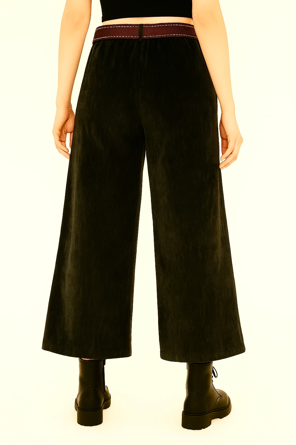 İtalyan Geniş Paça İnce Fitilli Kadife Pantolon - SİYAH