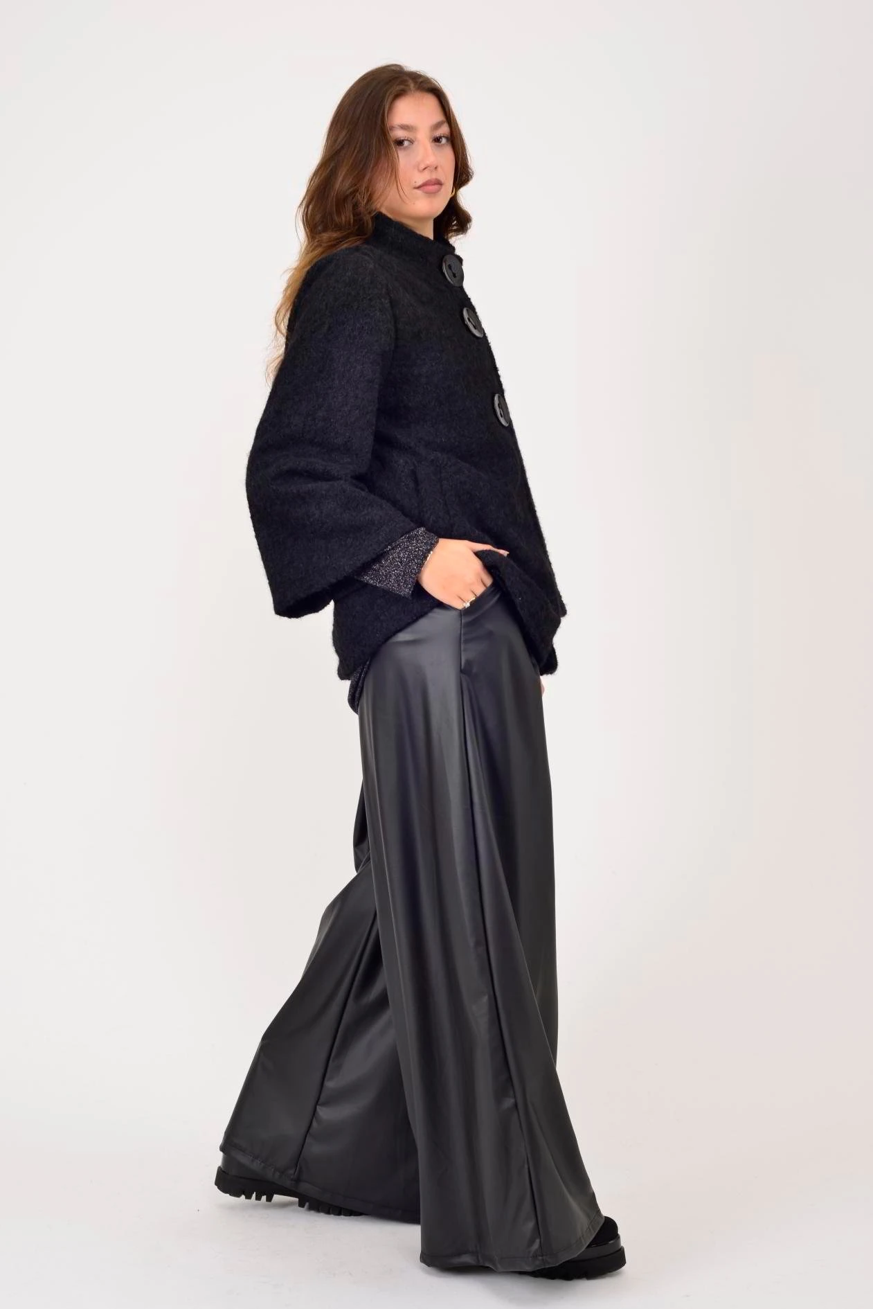 İtalyan Düğme Detaylı Keçe Ceket - SİYAH