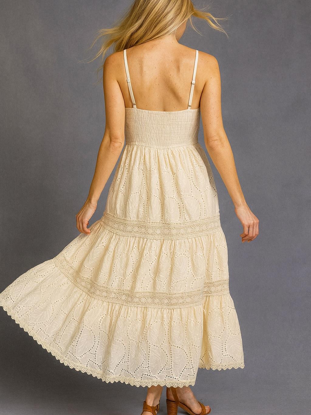 İtalyan Dantel Elbise - BEJ